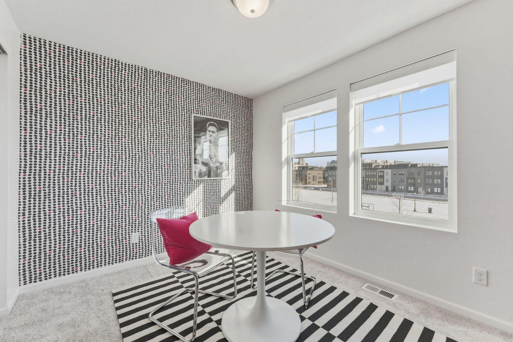 View of Residential at 879 Woodlawn Avenue #B, Saint Paul MN 55116, Saint Paul (104 of 136) - Mike Wilen | Minnesota Team Real Estate