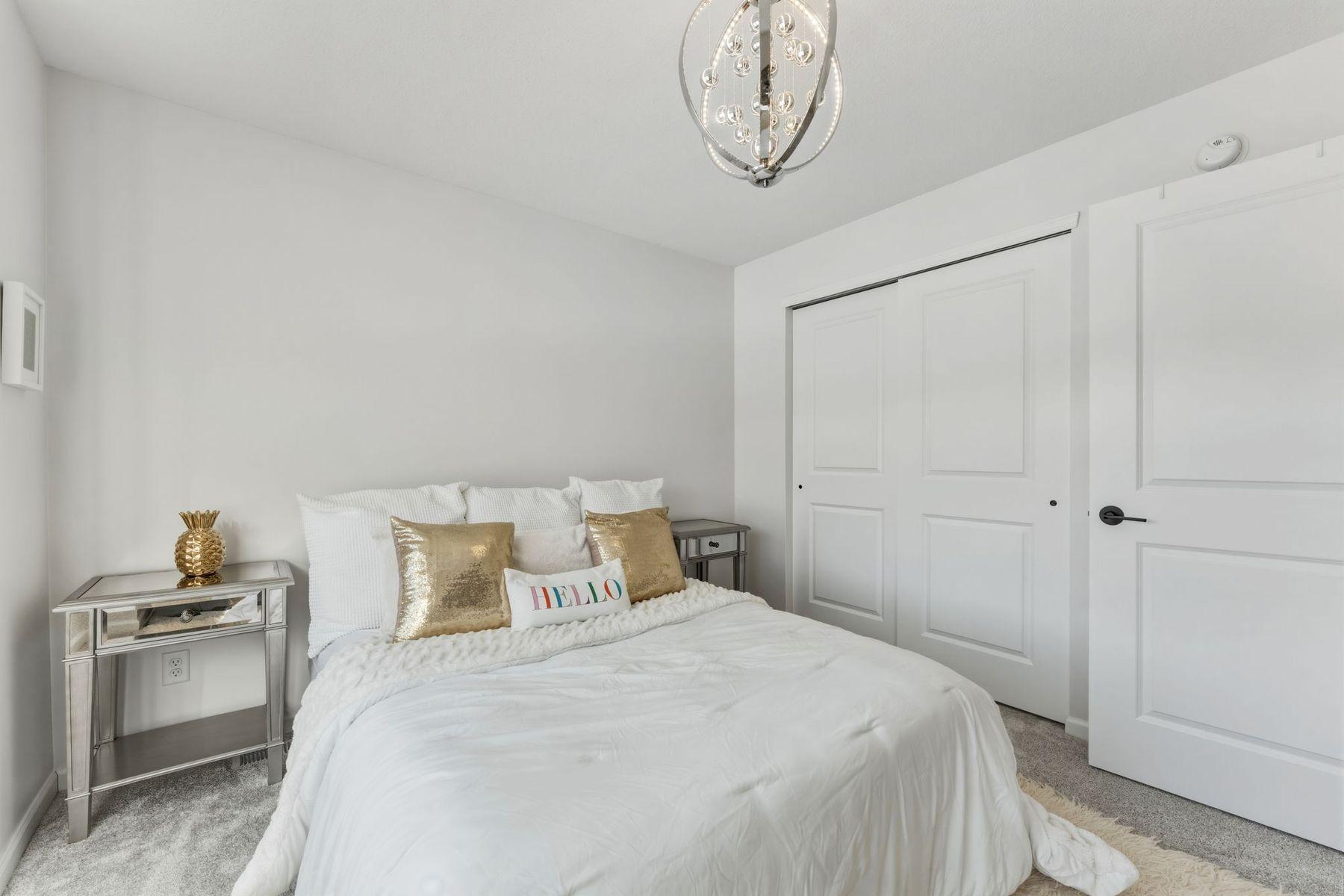 View of Residential at 879 Woodlawn Avenue #B, Saint Paul MN 55116, Saint Paul (102 of 136) - Mike Wilen | Minnesota Team Real Estate
