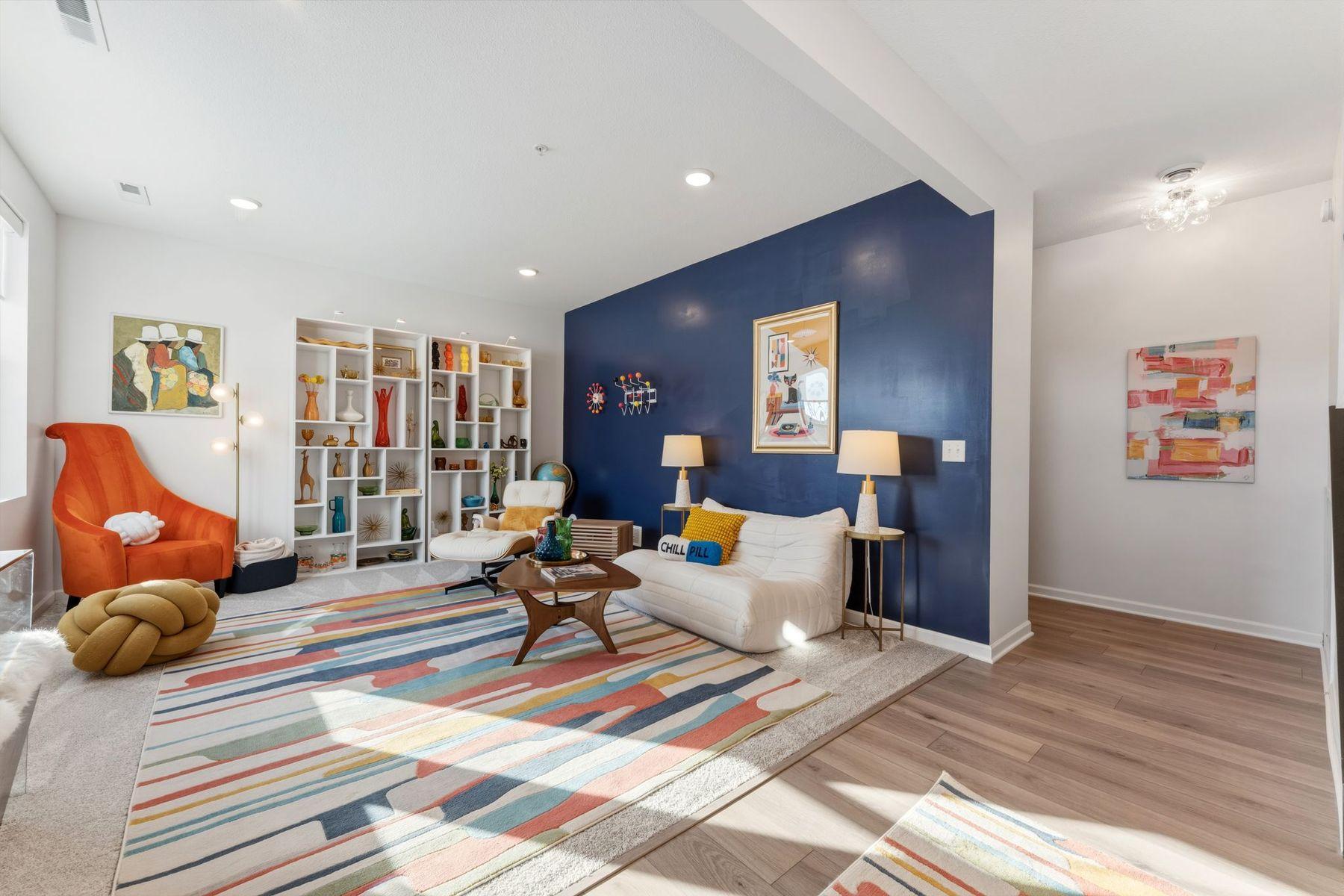 View of Residential at 879 Woodlawn Avenue #B, Saint Paul MN 55116, Saint Paul (60 of 136) - Mike Wilen | Minnesota Team Real Estate