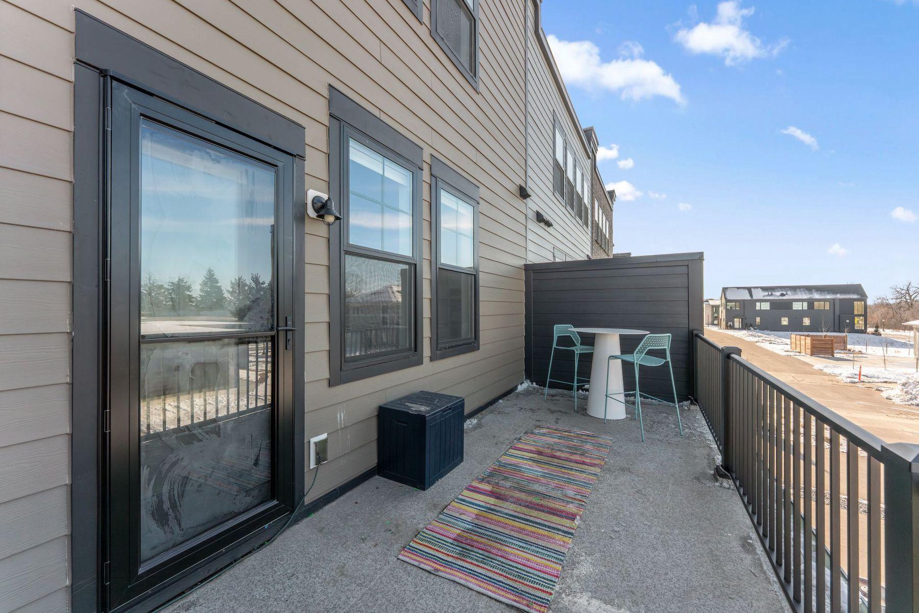 View of Residential at 879 Woodlawn Avenue #B, Saint Paul MN 55116, Saint Paul (42 of 136) - Mike Wilen | Minnesota Team Real Estate