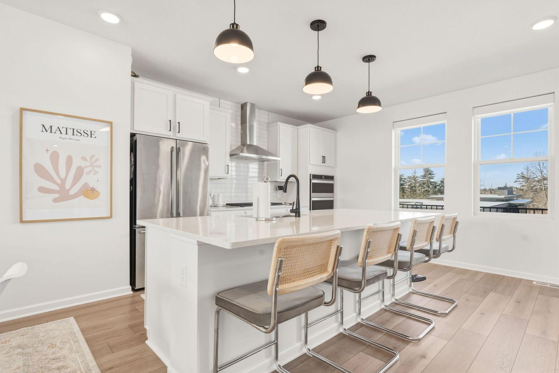View of Residential at 879 Woodlawn Avenue #B, Saint Paul MN 55116, Saint Paul (11 of 136) - Mike Wilen | Minnesota Team Real Estate