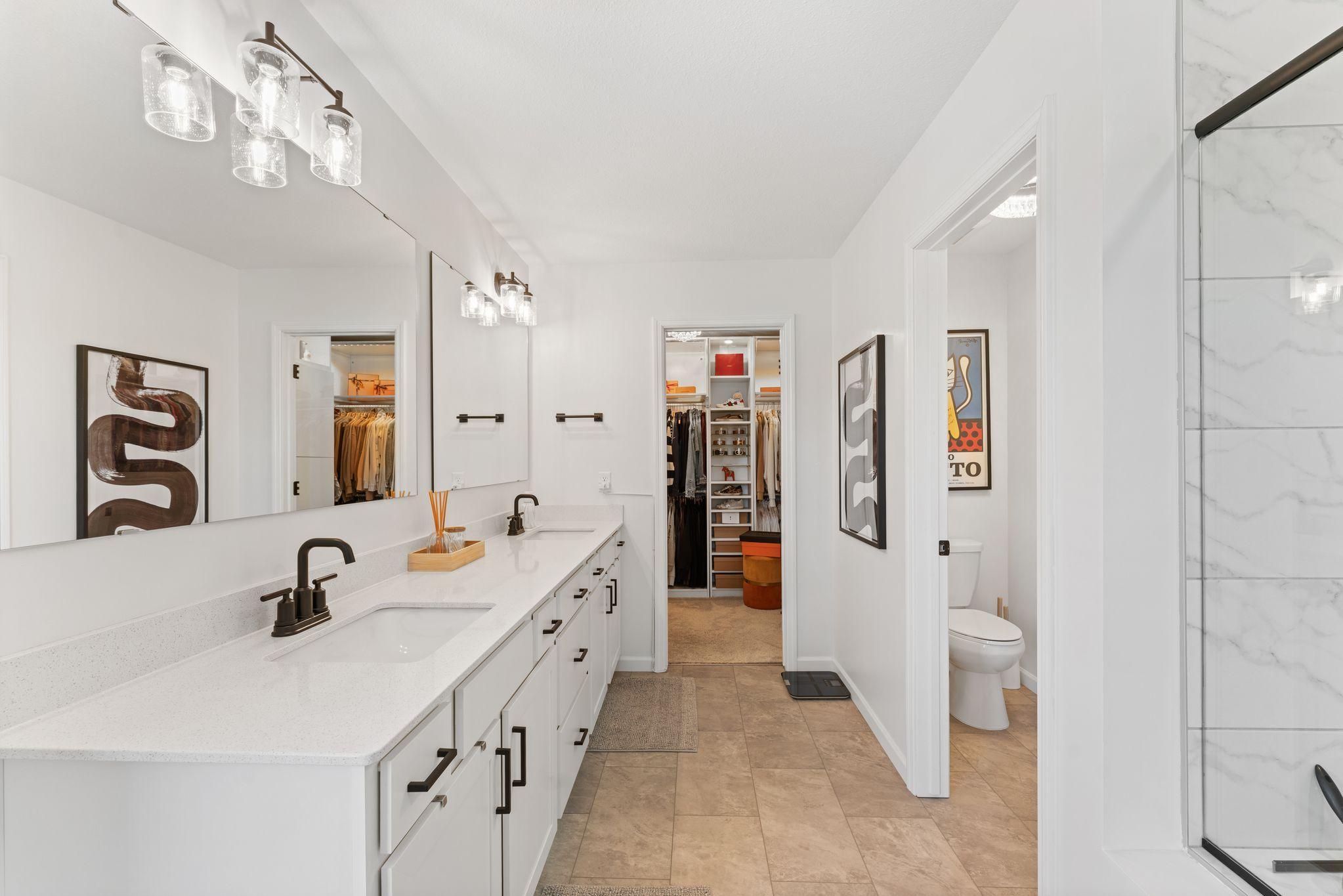 View of Residential at 879 Woodlawn Avenue #B, Saint Paul MN 55116, Saint Paul (66 of 136) - Mike Wilen | Minnesota Team Real Estate