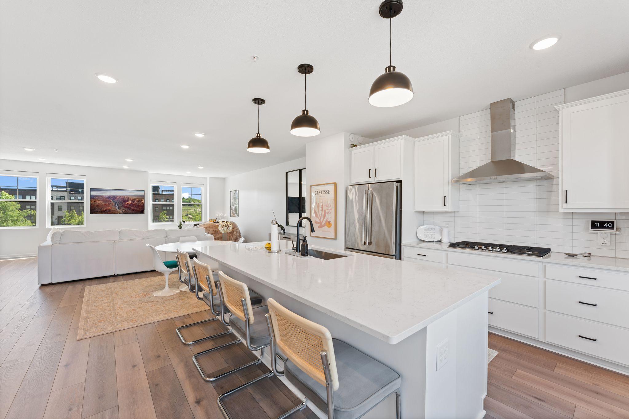 View of Residential at 879 Woodlawn Avenue #B, Saint Paul MN 55116, Saint Paul (12 of 136) - Mike Wilen | Minnesota Team Real Estate