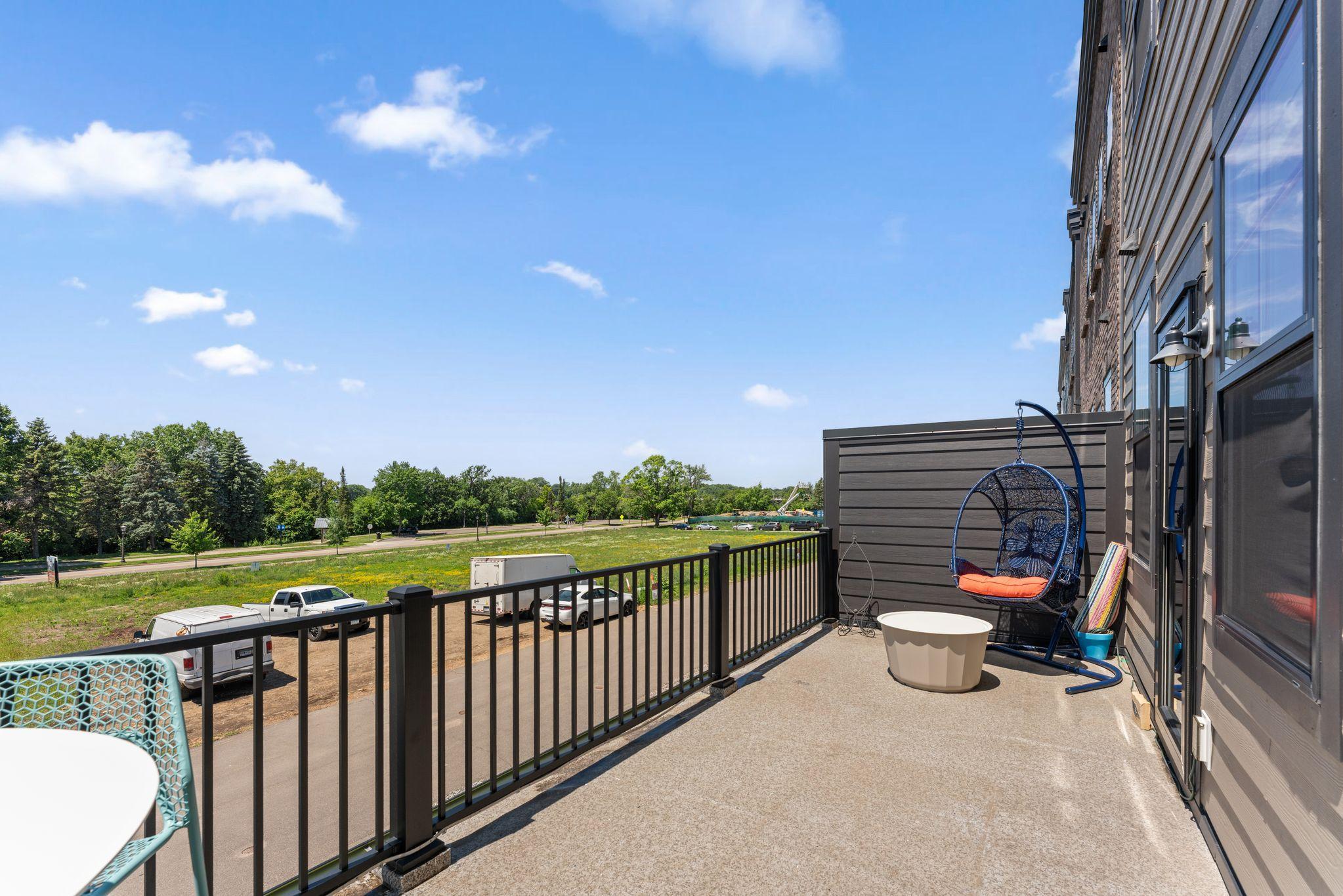View of Residential at 879 Woodlawn Avenue #B, Saint Paul MN 55116, Saint Paul (36 of 136) - Mike Wilen | Minnesota Team Real Estate