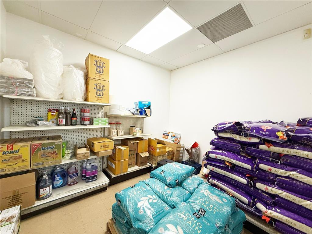 View of Commercial Sale at 3100 Lyndale Avenue, Minneapolis MN 55411, Minneapolis (17 of 21) - Mike Wilen | Minnesota Team Real Estate