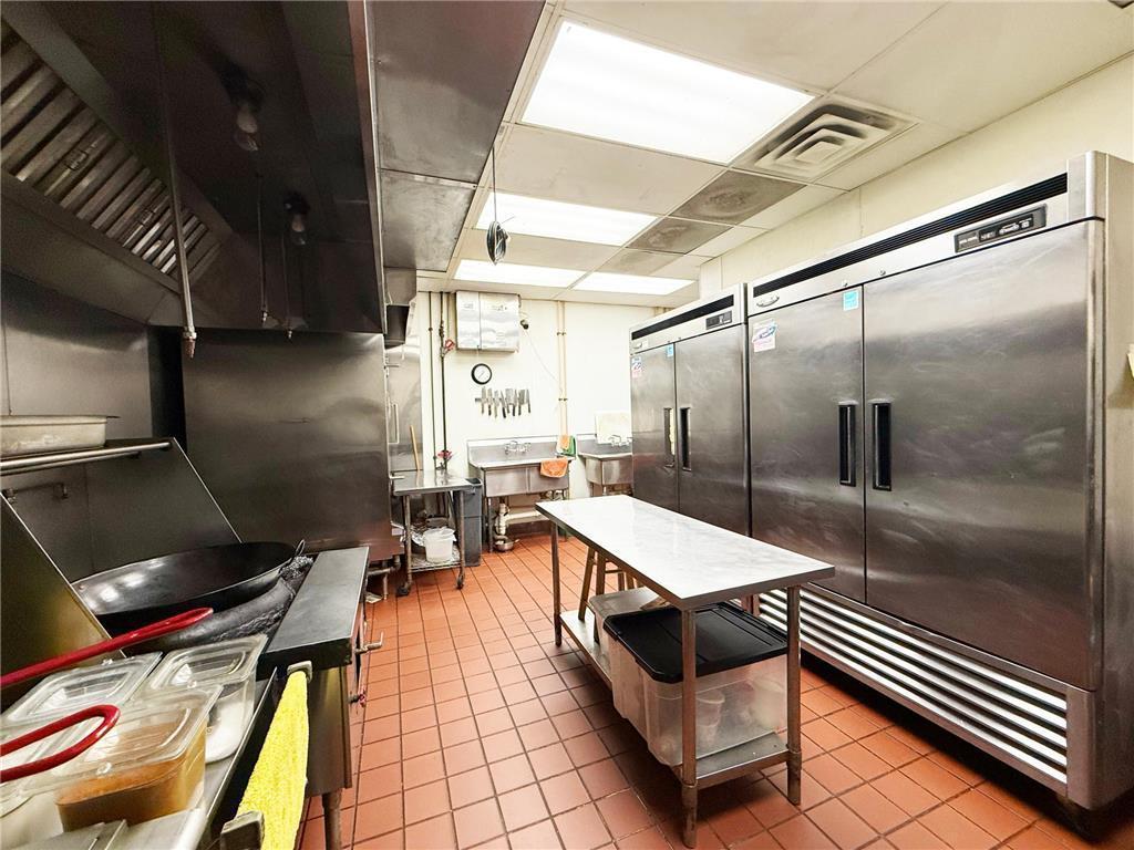 View of Commercial Sale at 3100 Lyndale Avenue, Minneapolis MN 55411, Minneapolis (11 of 21) - Mike Wilen | Minnesota Team Real Estate