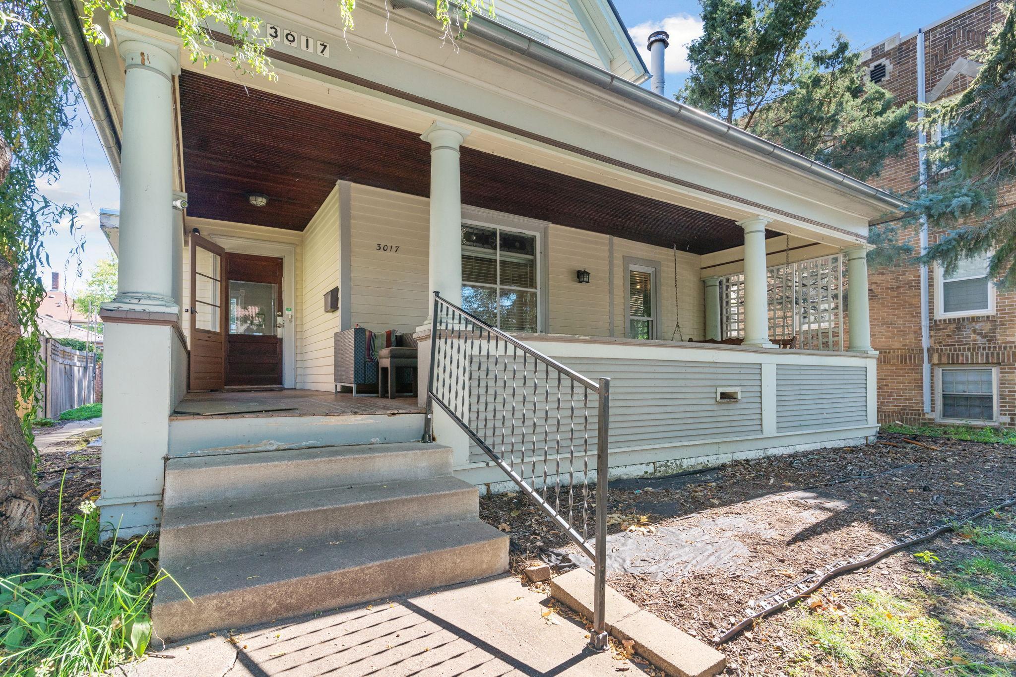 View of Residential at 3017 James Avenue, Minneapolis MN 55408, Minneapolis (26 of 29) - Mike Wilen | Minnesota Team Real Estate