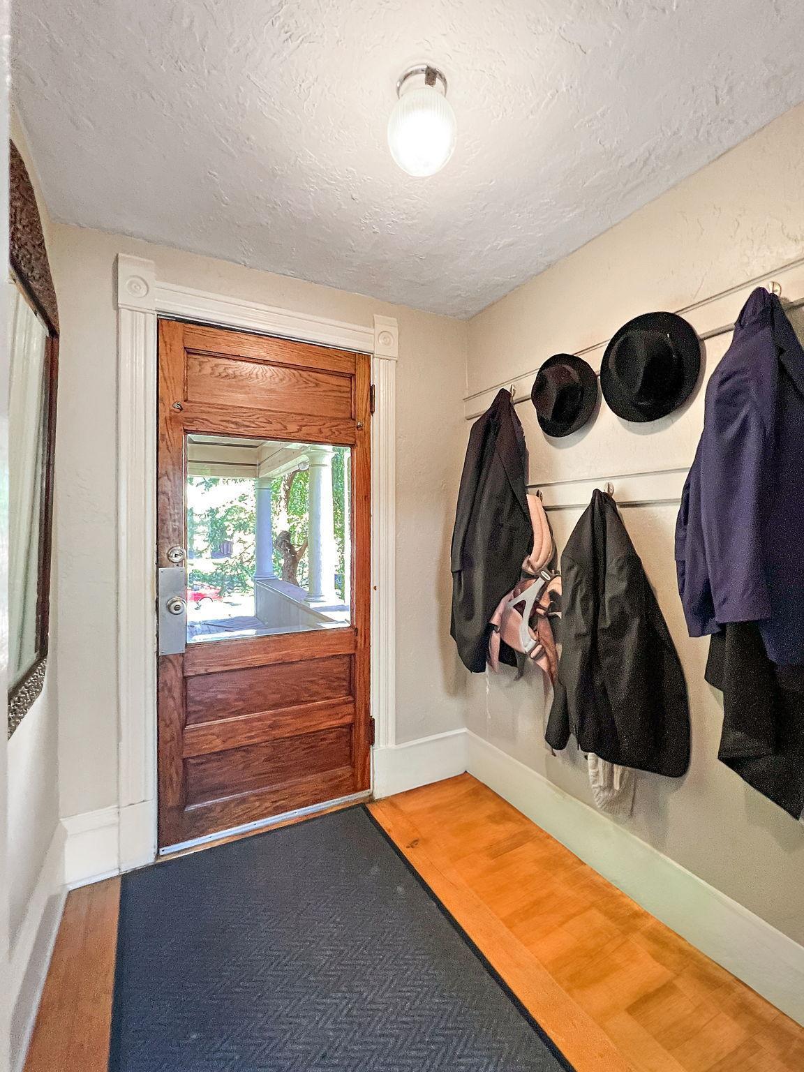 View of Residential at 3017 James Avenue, Minneapolis MN 55408, Minneapolis (29 of 29) - Mike Wilen | Minnesota Team Real Estate