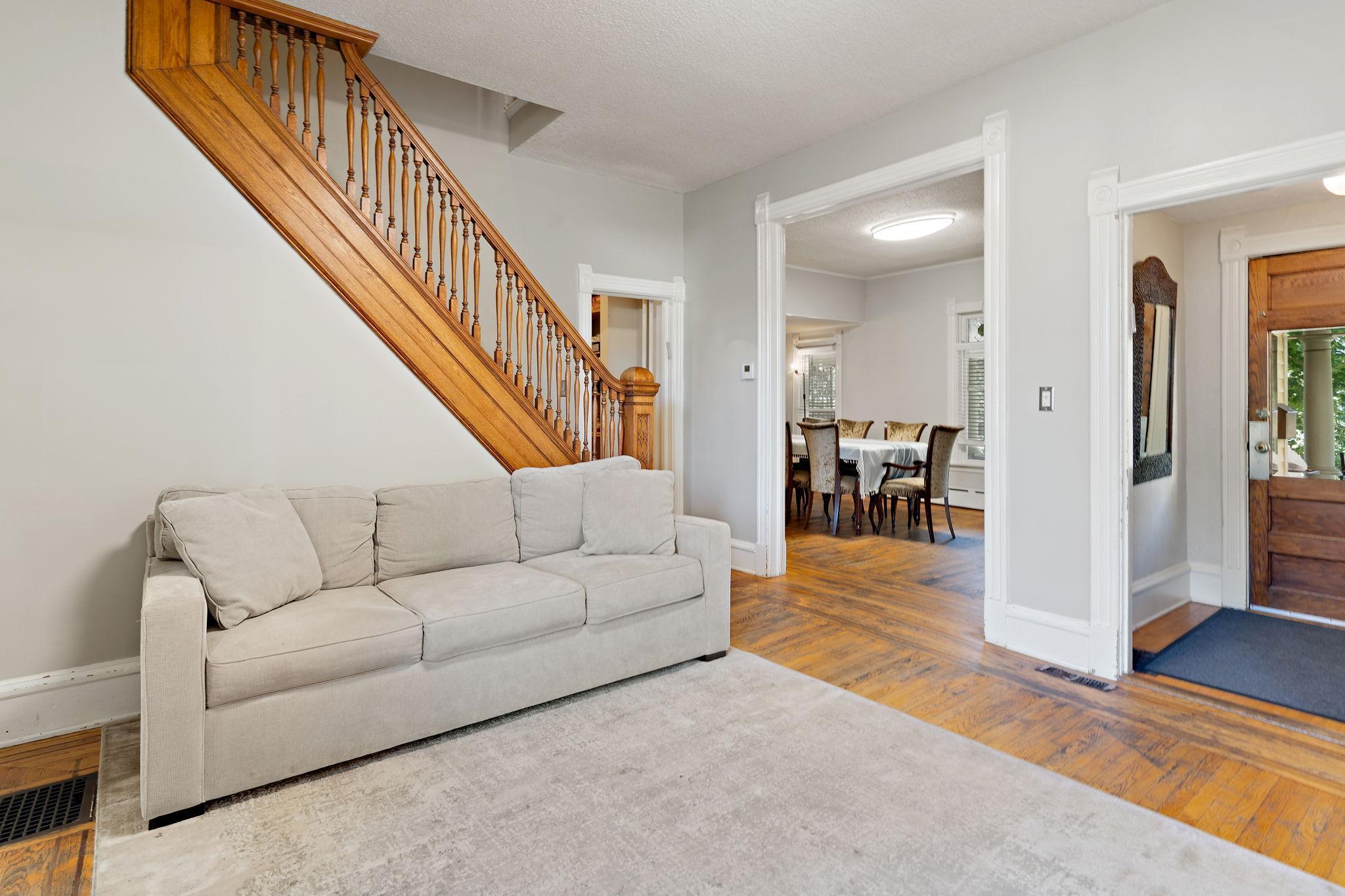 View of Residential at 3017 James Avenue, Minneapolis MN 55408, Minneapolis (6 of 29) - Mike Wilen | Minnesota Team Real Estate