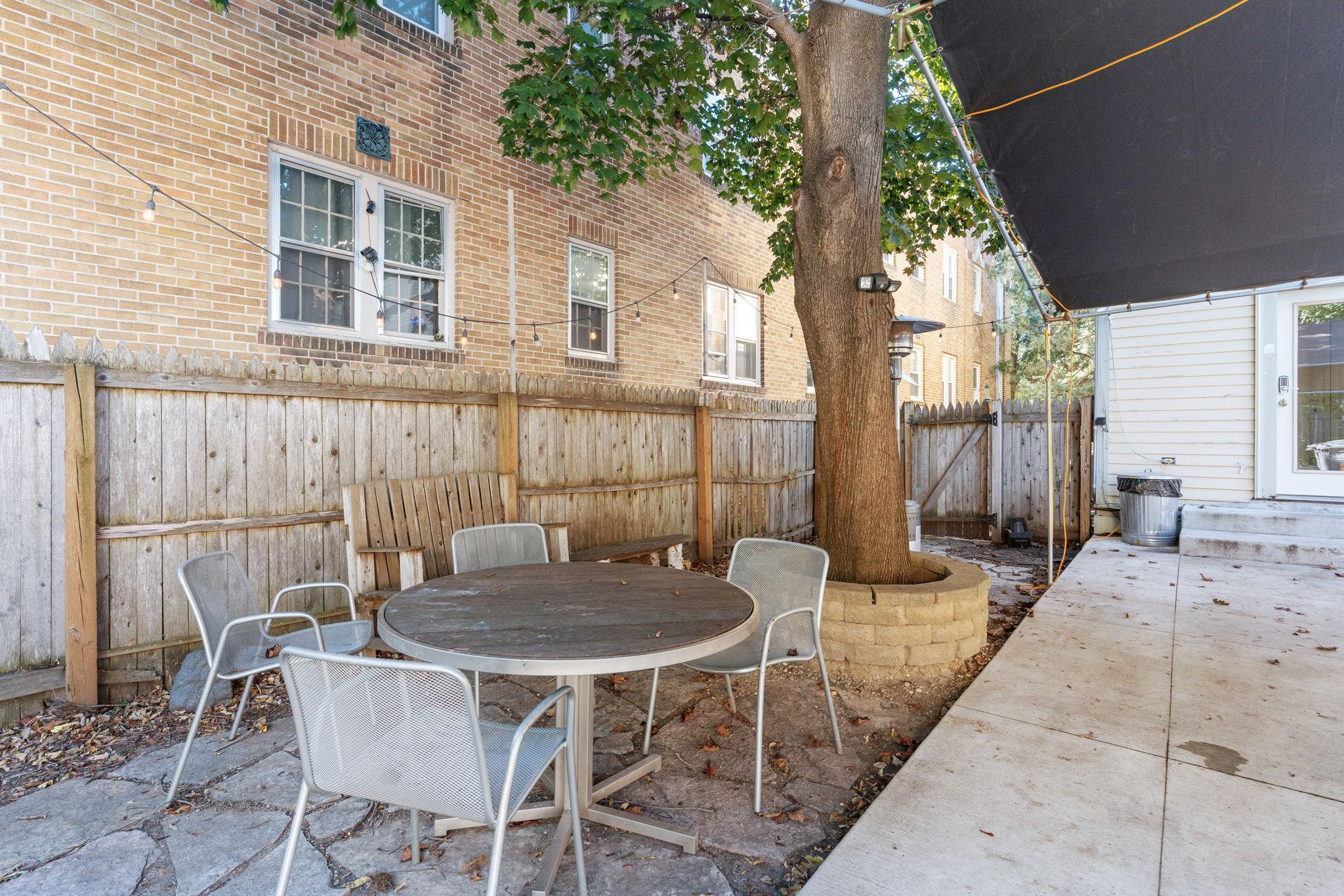 View of Residential at 3017 James Avenue, Minneapolis MN 55408, Minneapolis (25 of 29) - Mike Wilen | Minnesota Team Real Estate