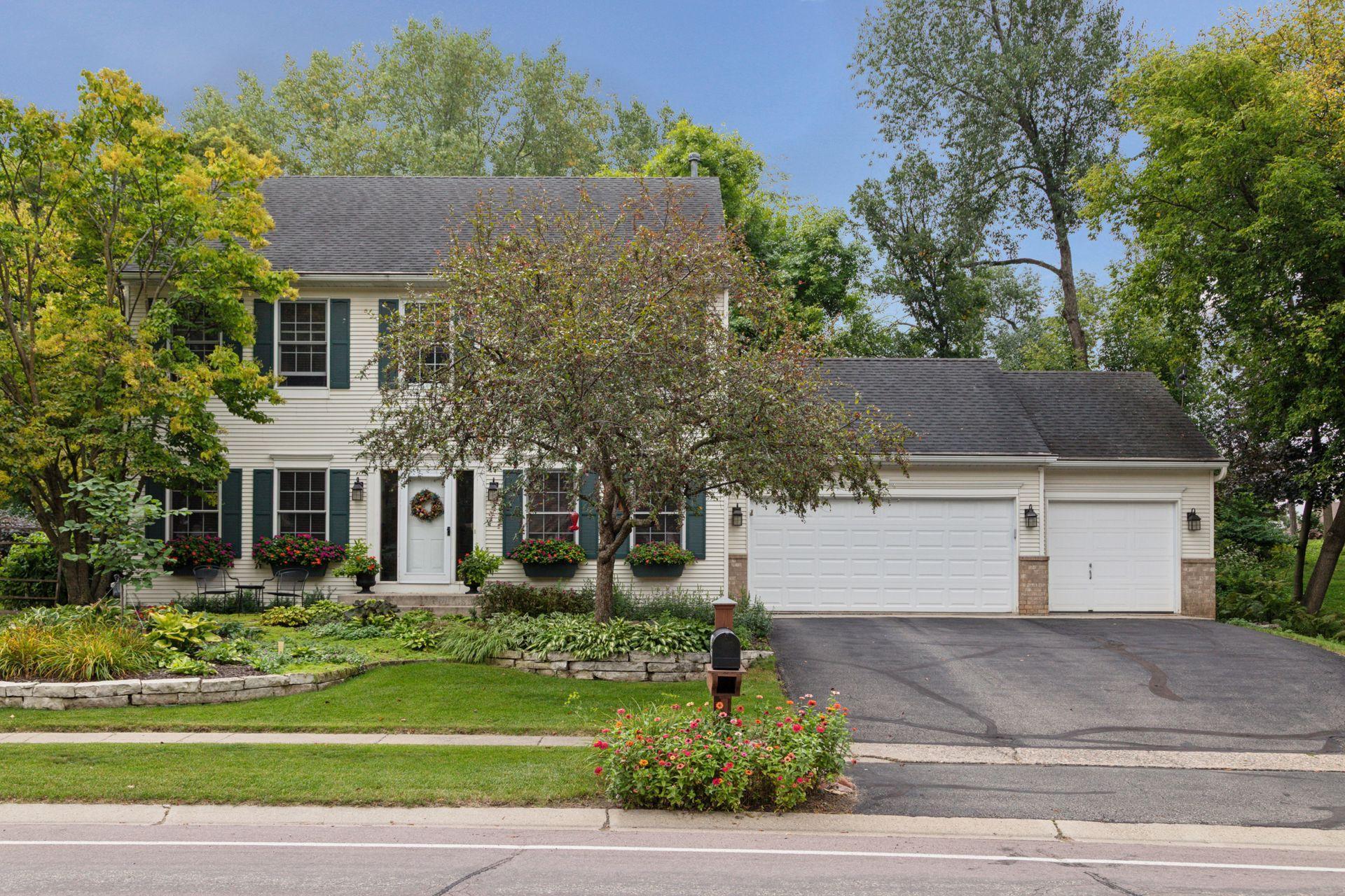 View of Residential at 13850 Pennock Avenue, Apple Valley MN 55124, Apple Valley - Mike Wilen | Minnesota Team Real Estate