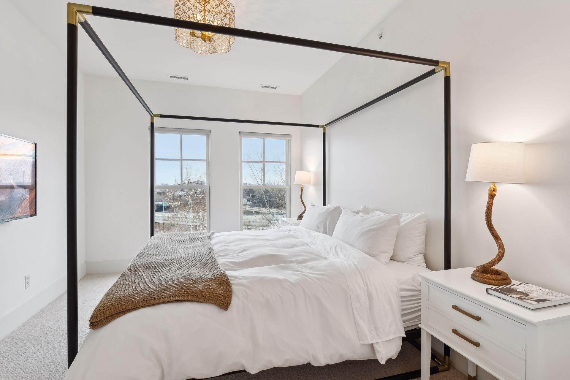 View of Residential at 1620 Kenwood Parkway, Minneapolis MN 55405, Minneapolis (51 of 102) - Mike Wilen | Minnesota Team Real Estate