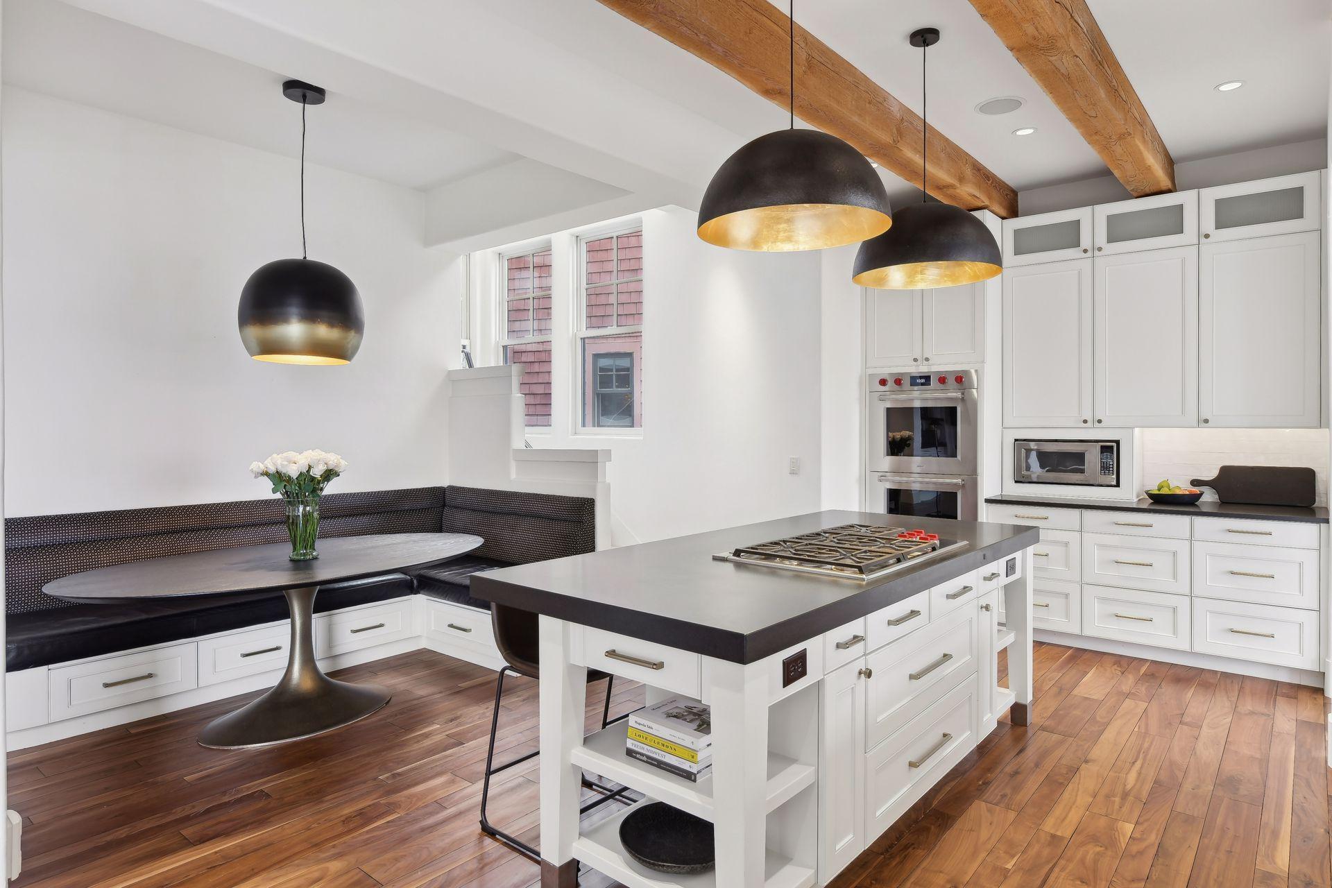 View of Residential at 1620 Kenwood Parkway, Minneapolis MN 55405, Minneapolis (32 of 102) - Mike Wilen | Minnesota Team Real Estate