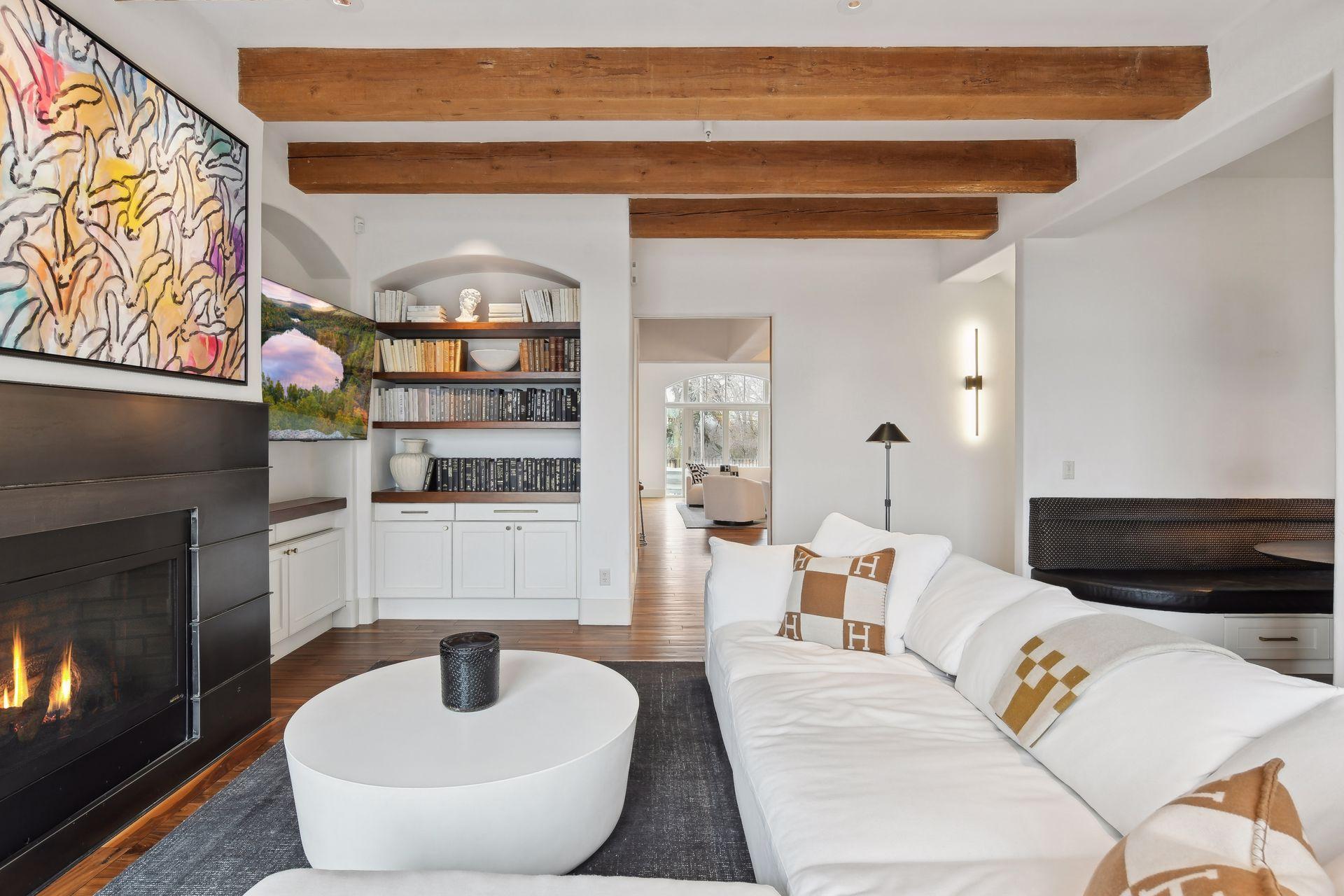 View of Residential at 1620 Kenwood Parkway, Minneapolis MN 55405, Minneapolis (23 of 102) - Mike Wilen | Minnesota Team Real Estate
