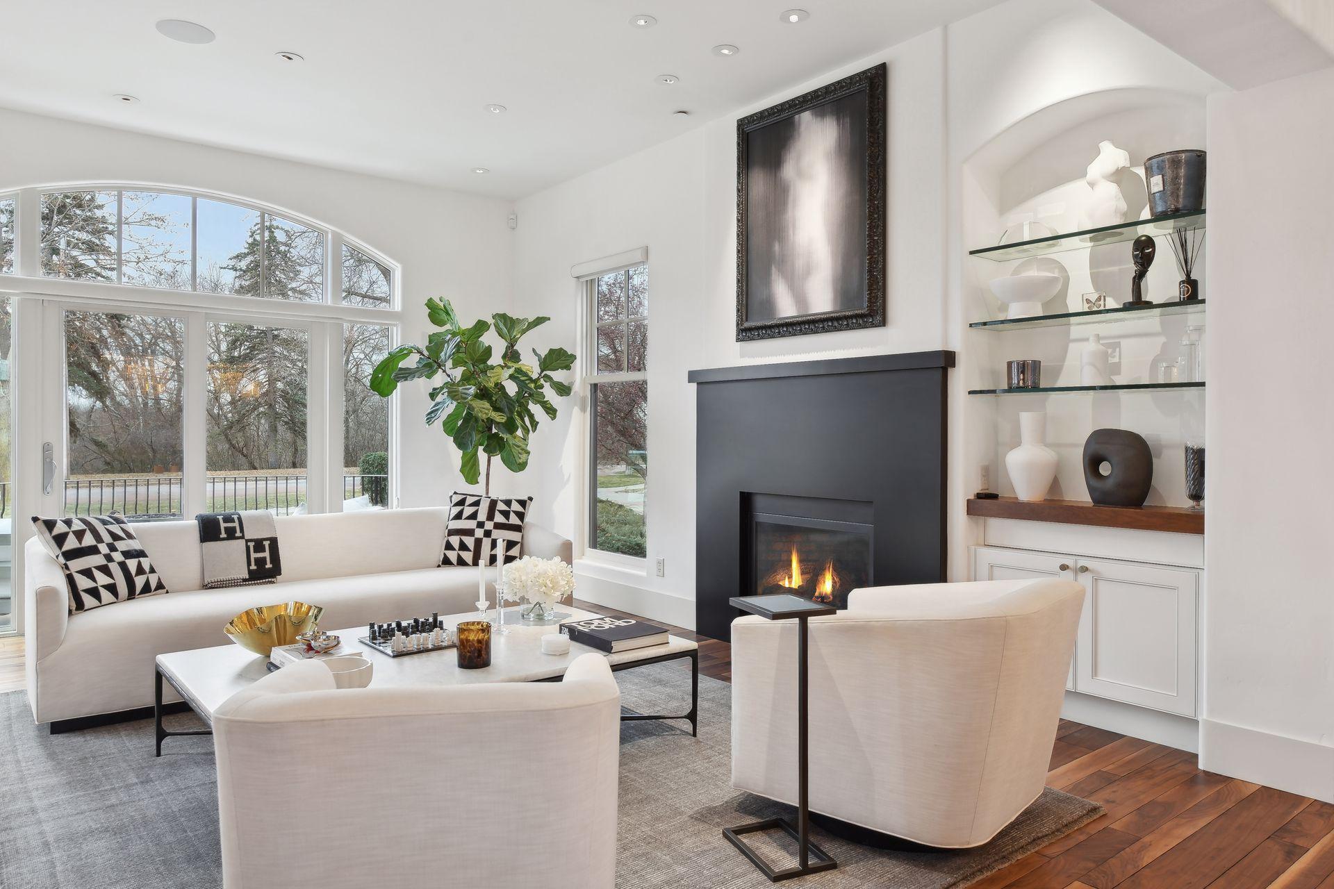 View of Residential at 1620 Kenwood Parkway, Minneapolis MN 55405, Minneapolis (3 of 102) - Mike Wilen | Minnesota Team Real Estate
