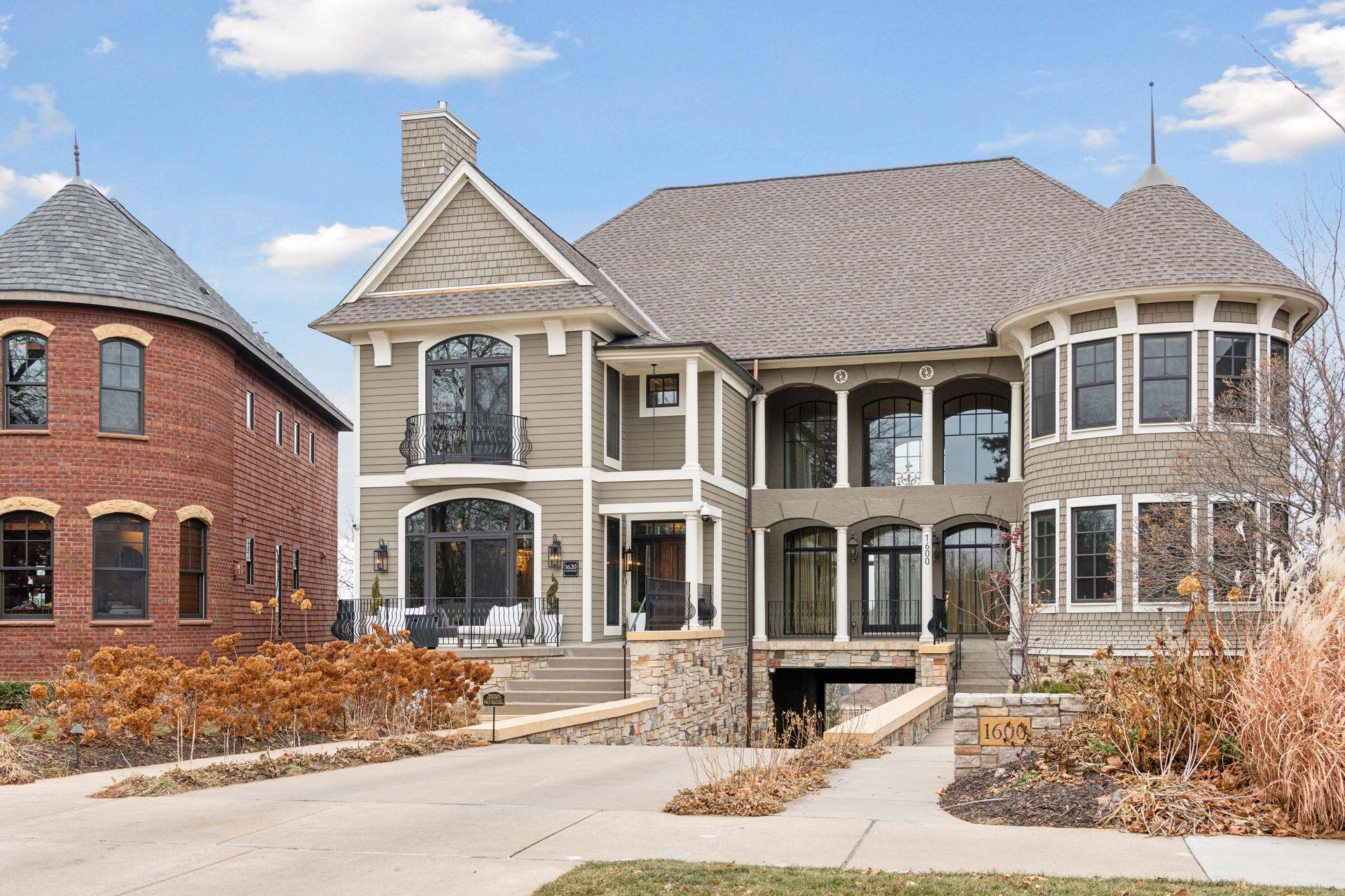 View of Residential at 1620 Kenwood Parkway, Minneapolis MN 55405, Minneapolis (90 of 102) - Mike Wilen | Minnesota Team Real Estate