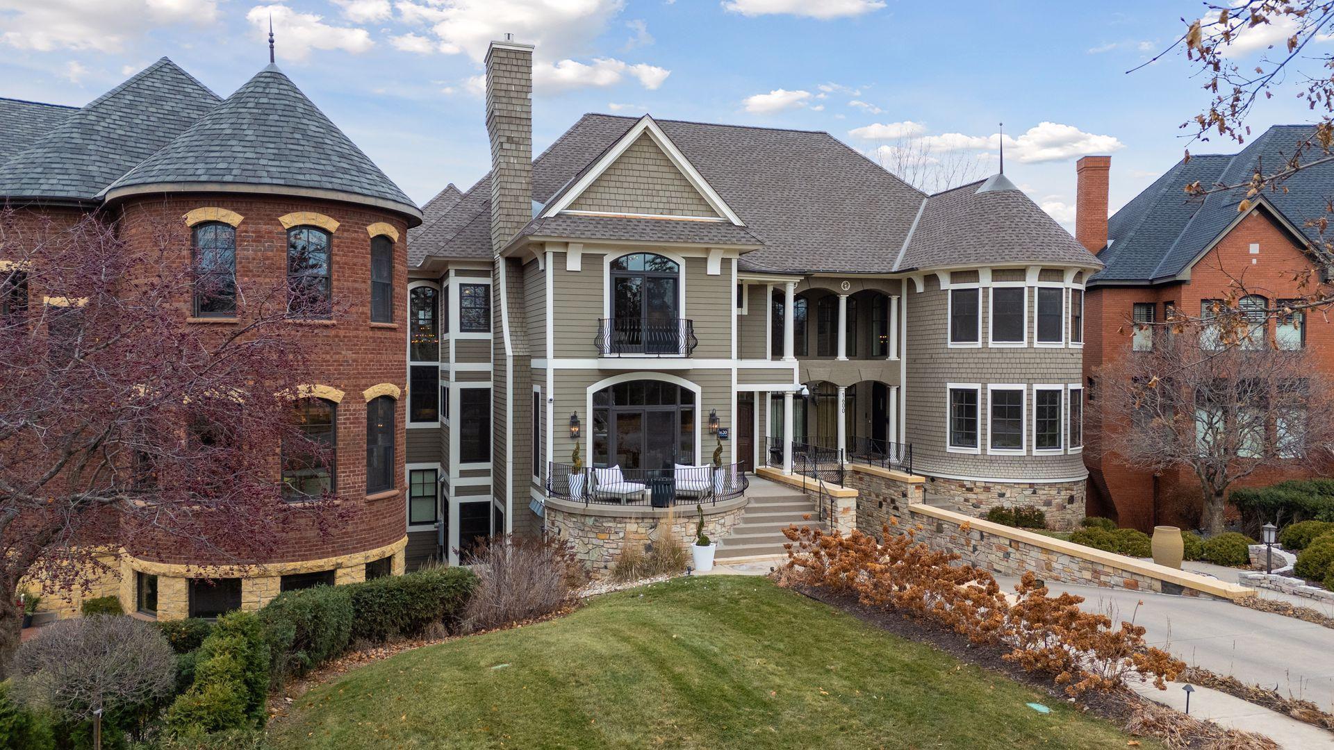View of Residential at 1620 Kenwood Parkway, Minneapolis MN 55405, Minneapolis (88 of 102) - Mike Wilen | Minnesota Team Real Estate