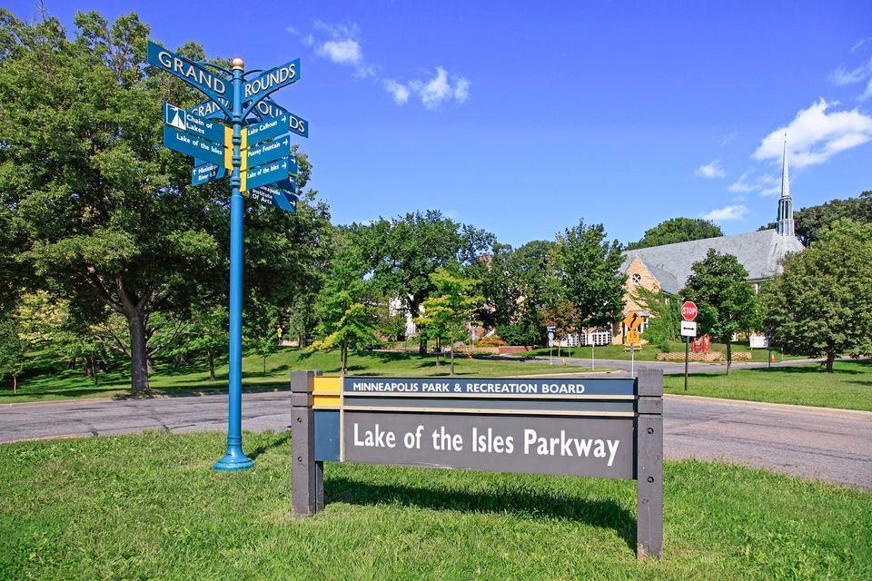 View of Residential at 1620 Kenwood Parkway, Minneapolis MN 55405, Minneapolis (98 of 102) - Mike Wilen | Minnesota Team Real Estate