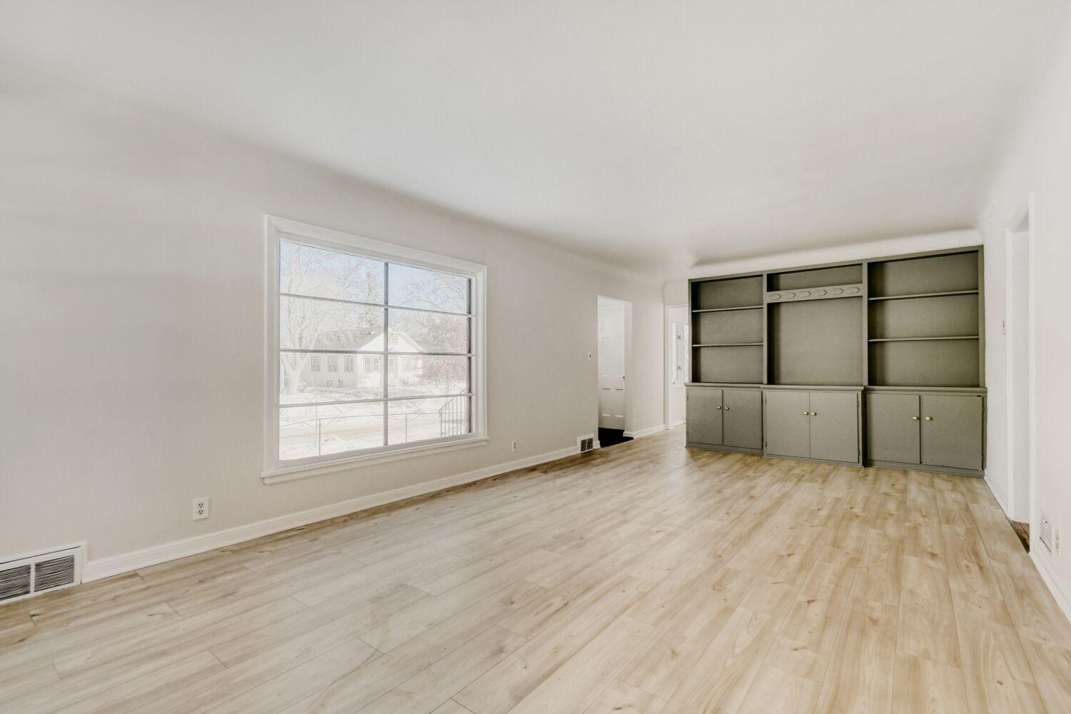 View of Residential at 124 King Street, Saint Paul MN 55107, Saint Paul (5 of 25) - Mike Wilen | Minnesota Team Real Estate
