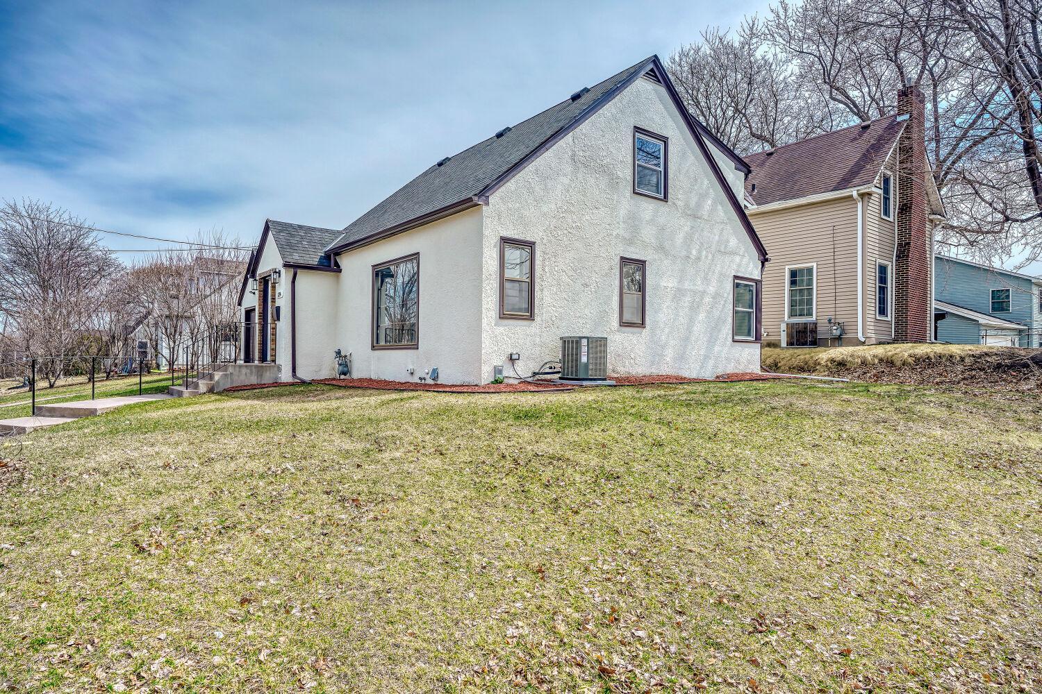 View of Residential at 124 King Street, Saint Paul MN 55107, Saint Paul (25 of 25) - Mike Wilen | Minnesota Team Real Estate