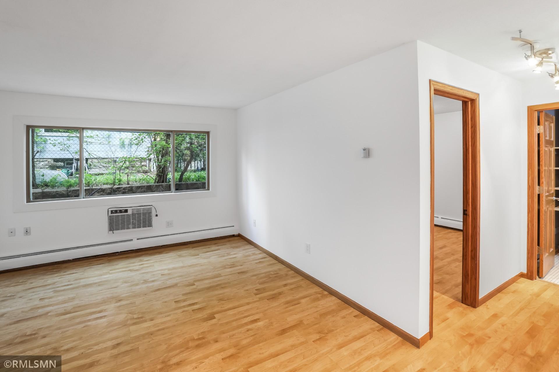 View of Residential at 2446 Aldrich Avenue #108, Minneapolis MN 55405, Minneapolis (15 of 16) - Mike Wilen | Minnesota Team Real Estate