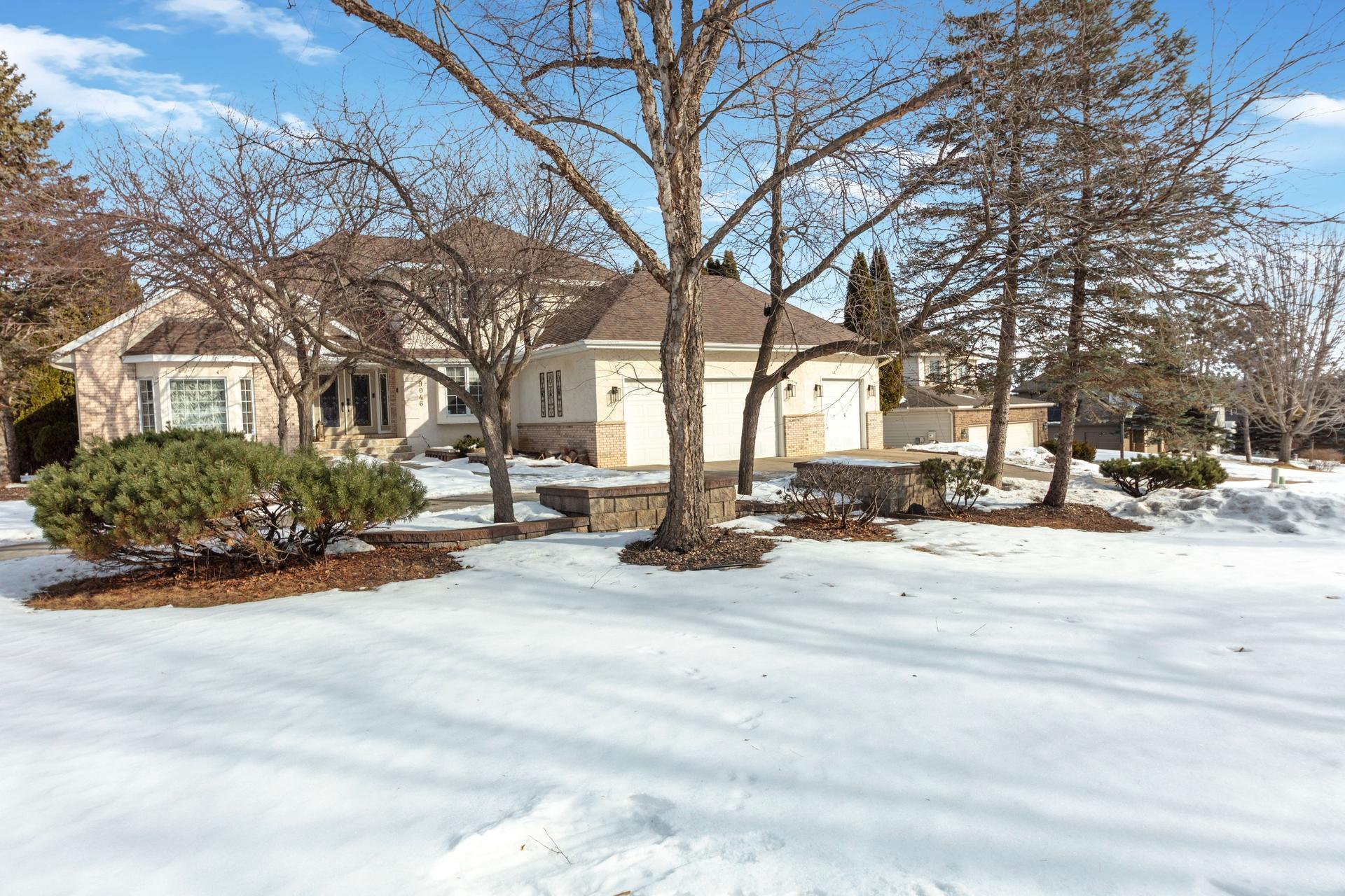 View of Residential at 9046 Edinburgh Lane, Woodbury MN 55125, Woodbury (5 of 26) - Mike Wilen | Minnesota Team Real Estate
