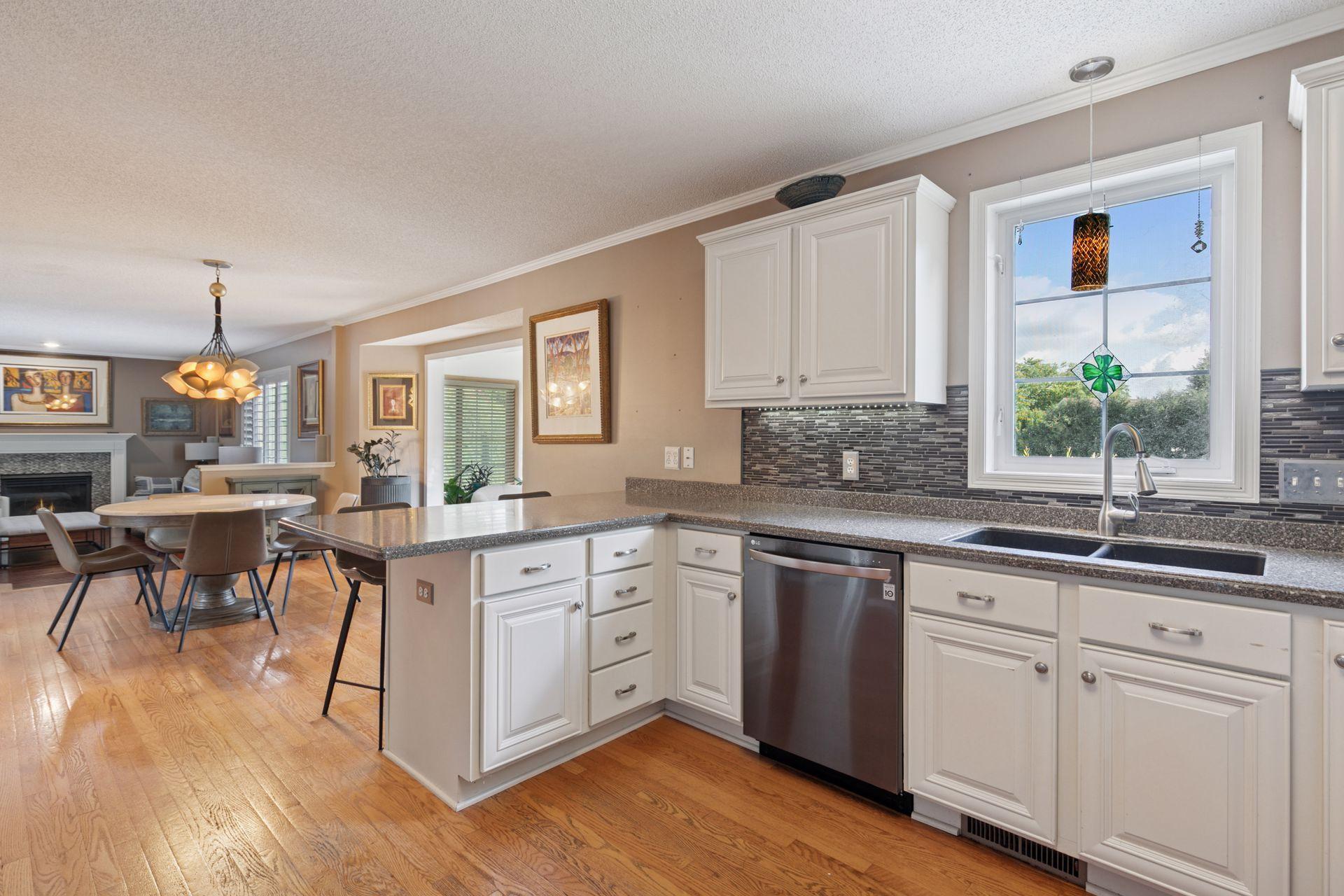 View of Residential at 6081 Ridge Drive, Savage MN 55378, Savage (15 of 38) - Mike Wilen | Minnesota Team Real Estate