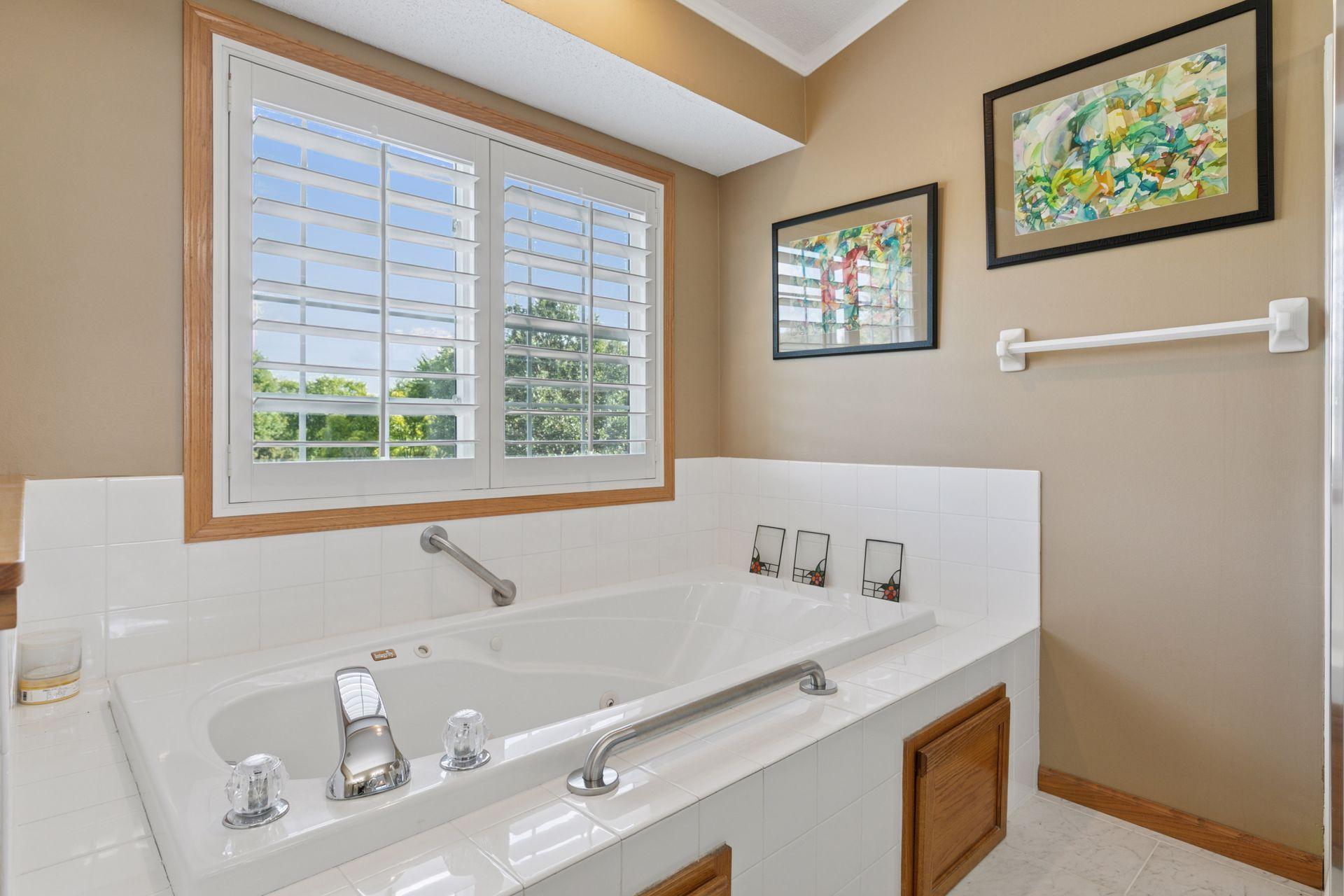 View of Residential at 6081 Ridge Drive, Savage MN 55378, Savage (20 of 38) - Mike Wilen | Minnesota Team Real Estate