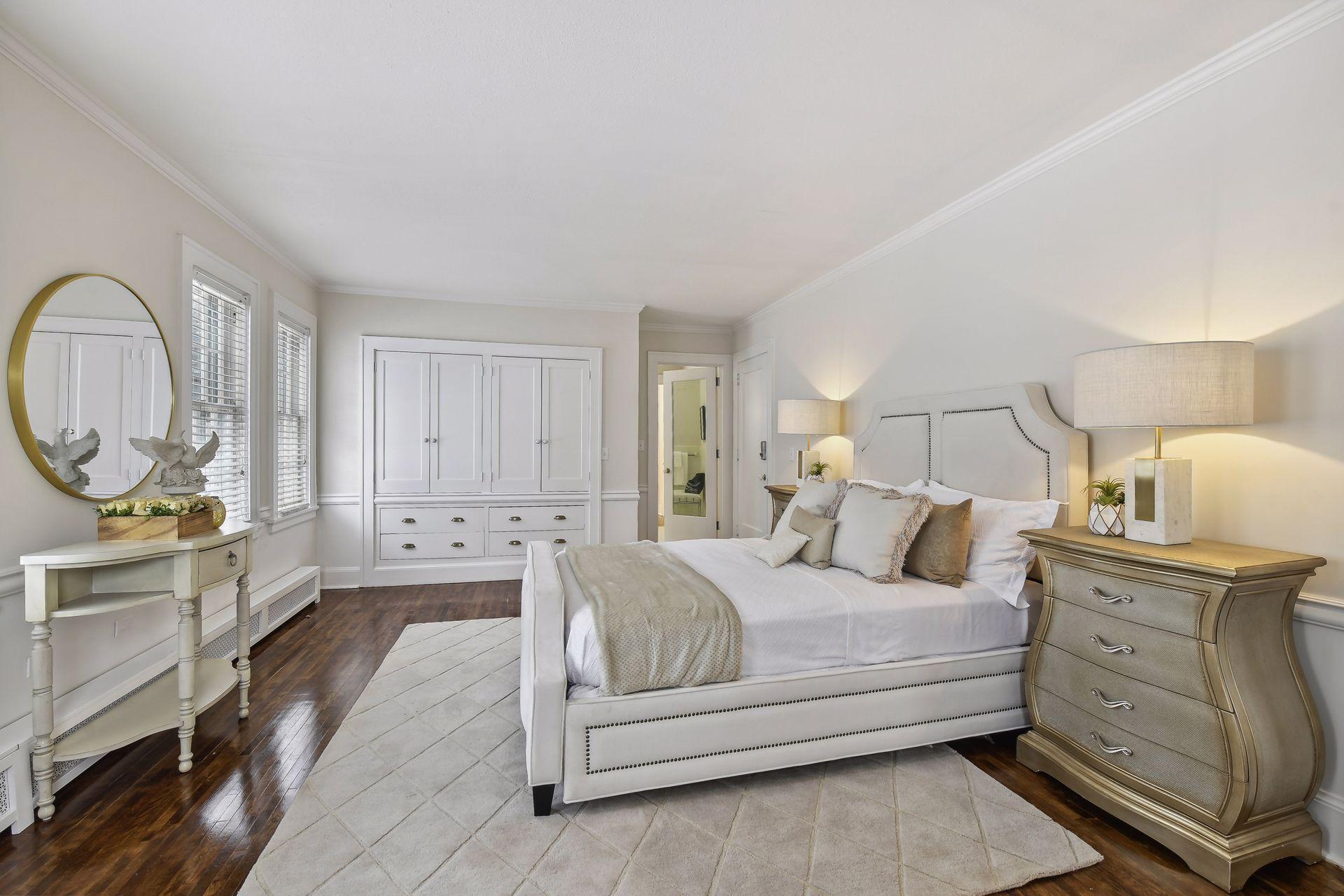 View of Residential at 1820 Girard Avenue #1, Minneapolis MN 55403, Minneapolis (17 of 41) - Mike Wilen | Minnesota Team Real Estate