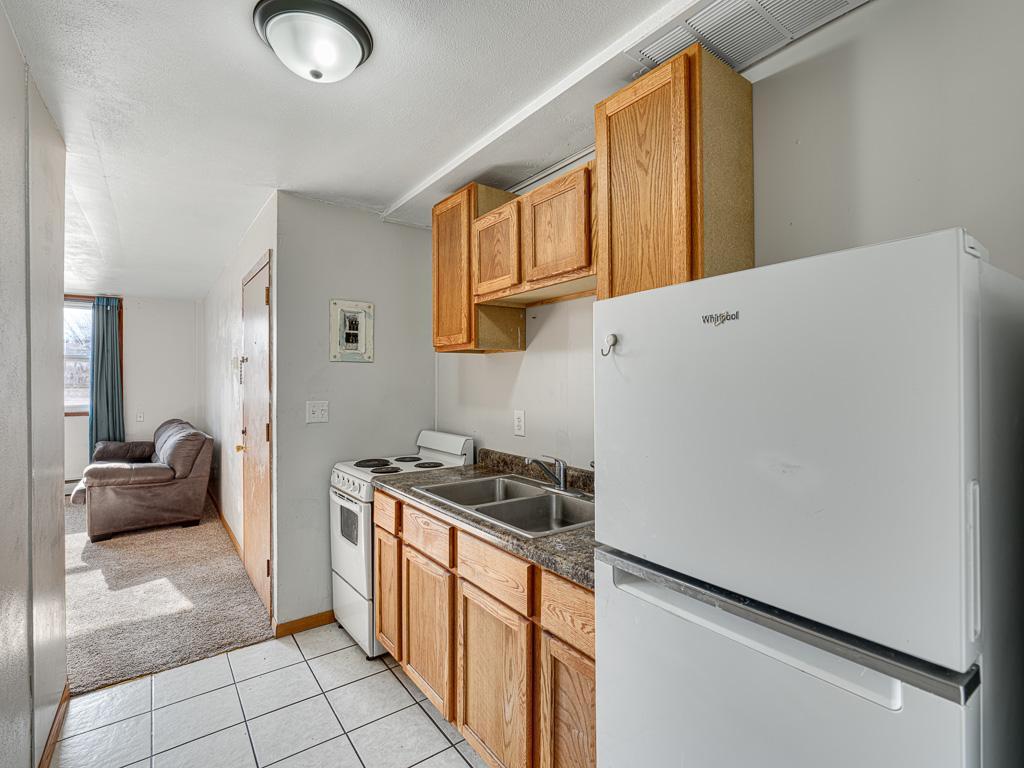 View of Commercial Sale at 881-889 Maryland Avenue, Saint Paul MN 55106, Saint Paul (4 of 7) - Mike Wilen | Minnesota Team Real Estate