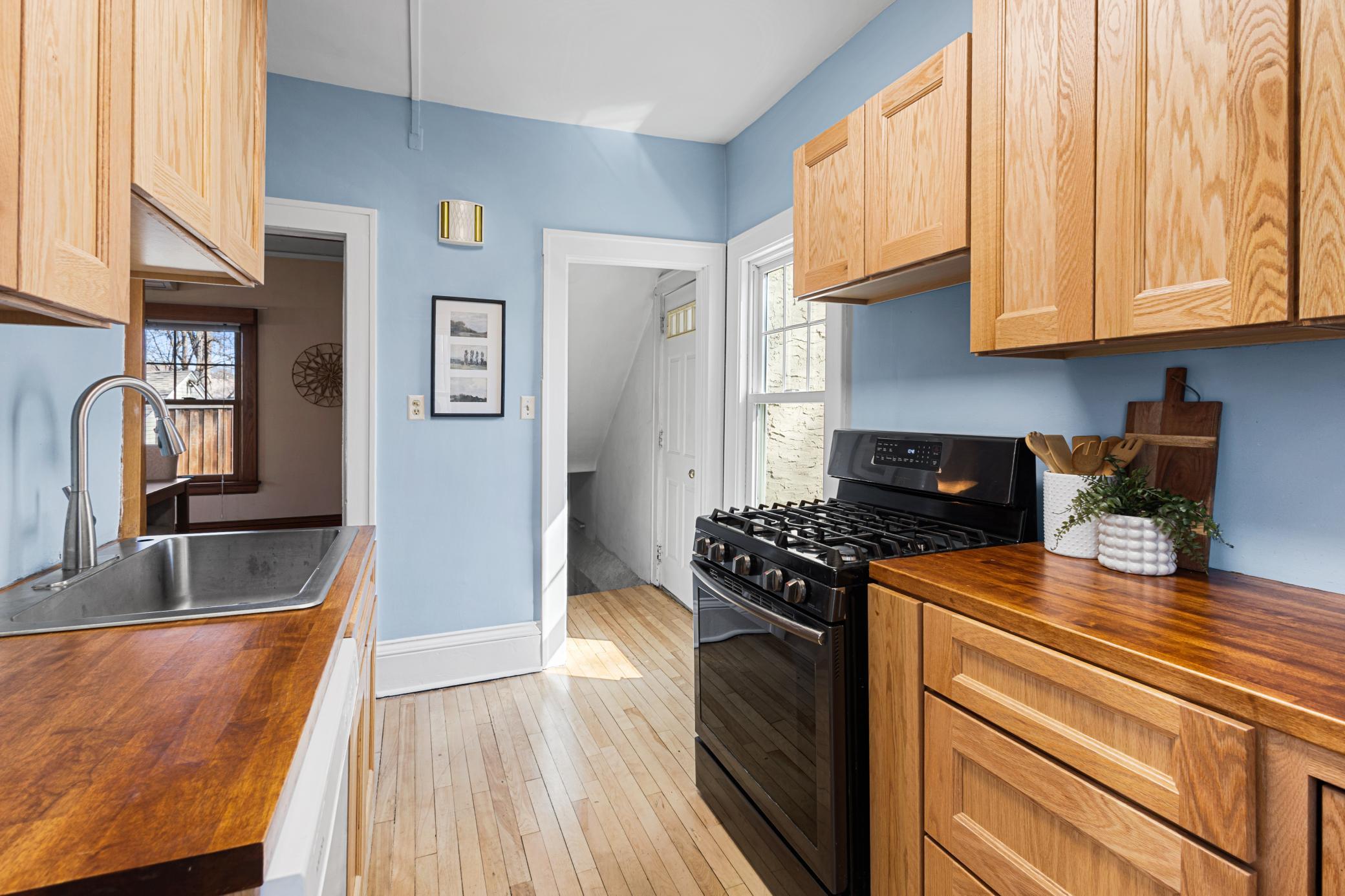 View of Residential at 24 Wheeler Street, Saint Paul MN 55105, Saint Paul (12 of 36) - Mike Wilen | Minnesota Team Real Estate