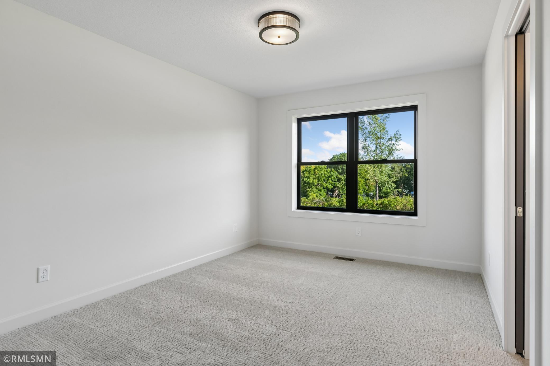 View of Residential at 5803 Century Ridge, Woodbury MN 55129, Woodbury (77 of 124) - Mike Wilen | Minnesota Team Real Estate