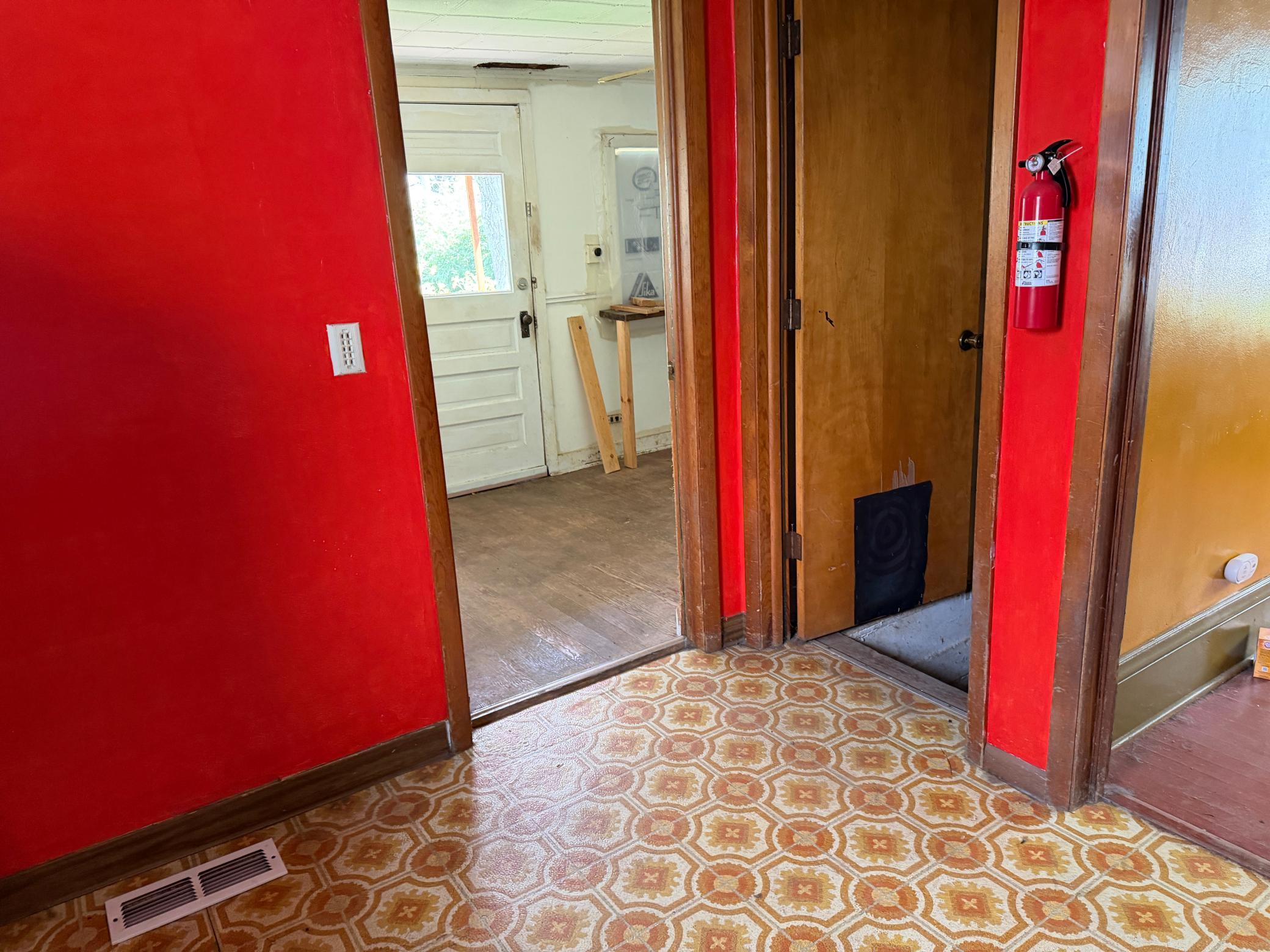 View of Residential at 3522 Colfax Avenue, Minneapolis MN 55412, Minneapolis (36 of 46) - Mike Wilen | Minnesota Team Real Estate