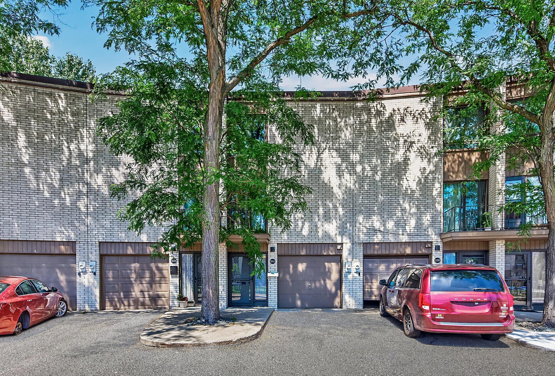 View of Residential at 123 McKnight Road #J, Saint Paul MN 55119, Saint Paul (2 of 37) - Mike Wilen | Minnesota Team Real Estate