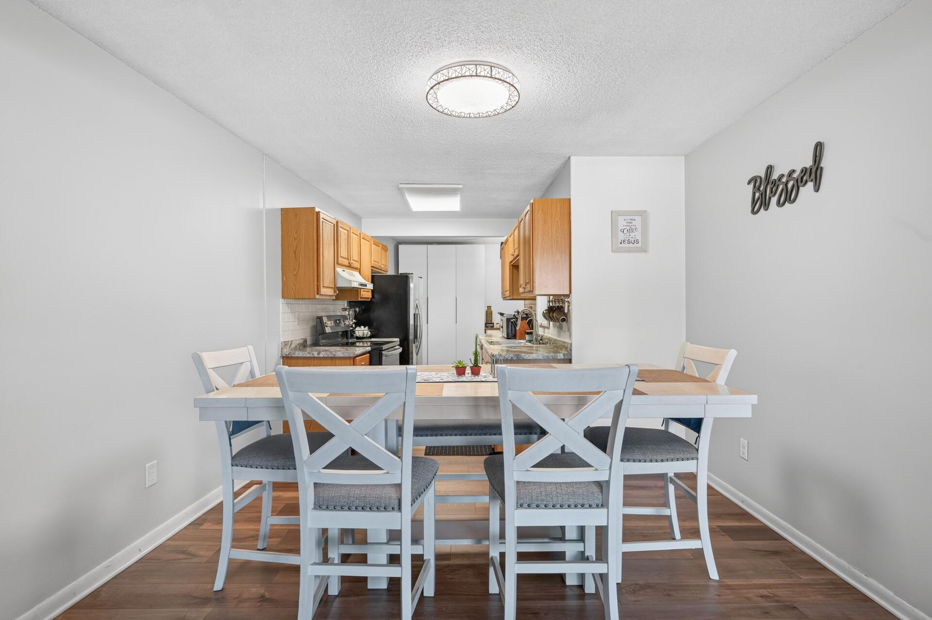 View of Residential at 123 McKnight Road #J, Saint Paul MN 55119, Saint Paul (9 of 37) - Mike Wilen | Minnesota Team Real Estate
