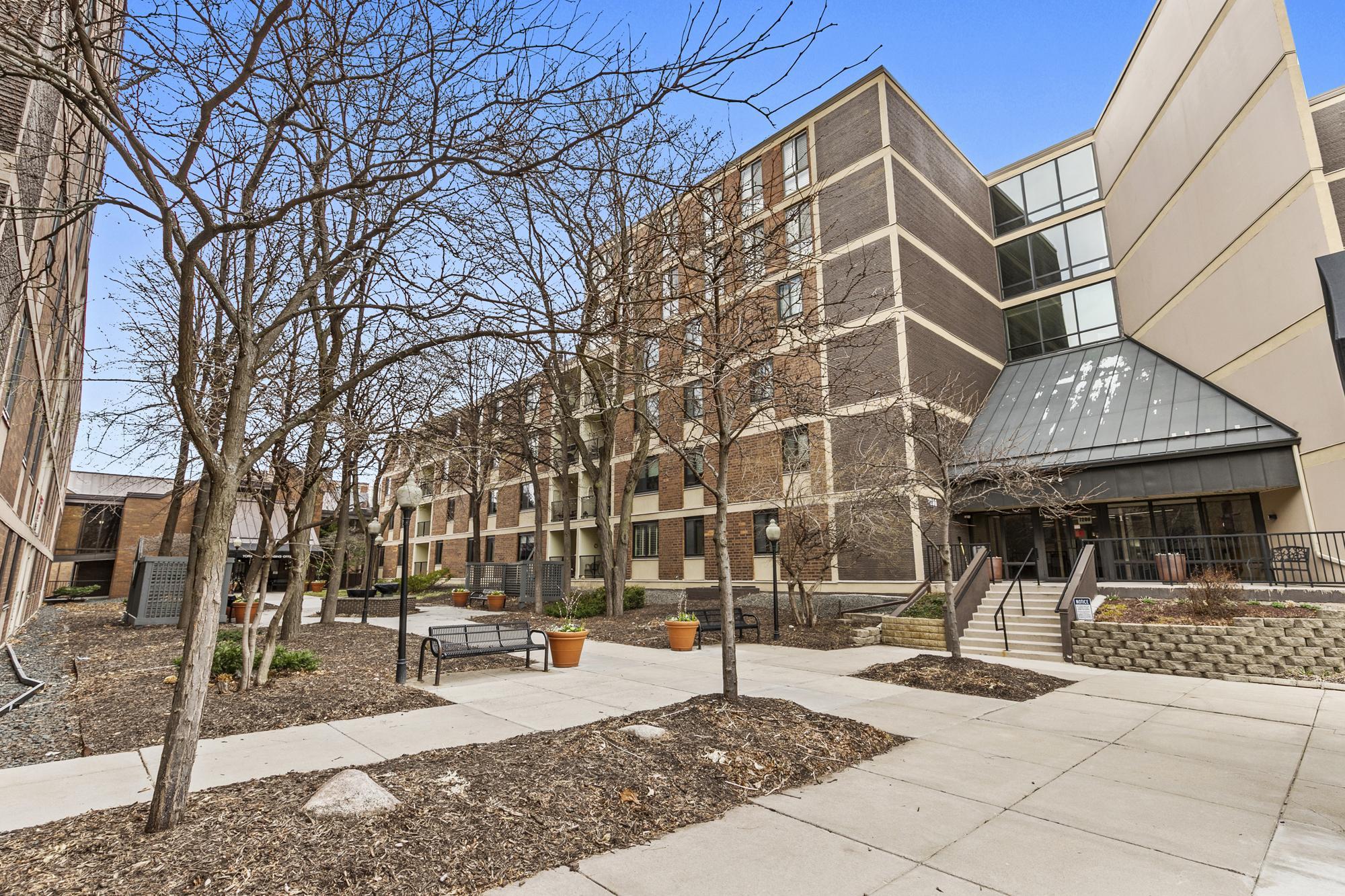 View of Residential at 7200 York Avenue #220, Edina MN 55435, Edina (13 of 37) - Mike Wilen | Minnesota Team Real Estate