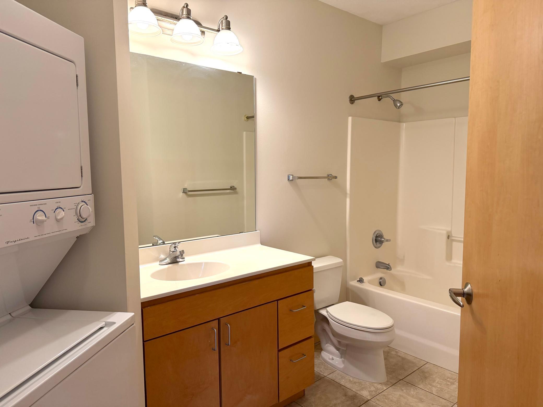 View of Residential at 2600 University Avenue #106, Minneapolis MN 55414, Minneapolis (7 of 14) - Mike Wilen | Minnesota Team Real Estate
