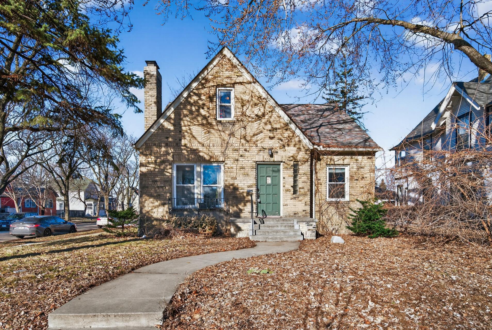 View of Residential at 2501 Logan Avenue, Minneapolis MN 55411, Minneapolis - Mike Wilen | Minnesota Team Real Estate