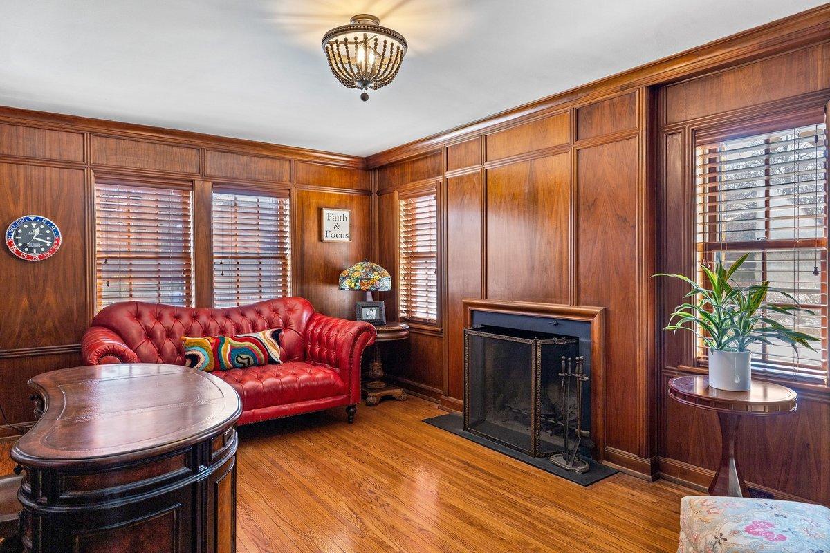 View of Residential at 1014 Mount Curve Avenue, Minneapolis MN 55403, Minneapolis (30 of 72) - Mike Wilen | Minnesota Team Real Estate