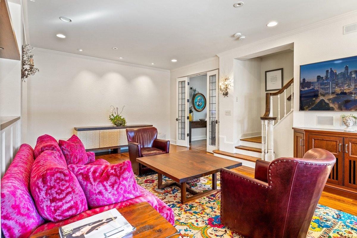 View of Residential at 1014 Mount Curve Avenue, Minneapolis MN 55403, Minneapolis (22 of 72) - Mike Wilen | Minnesota Team Real Estate