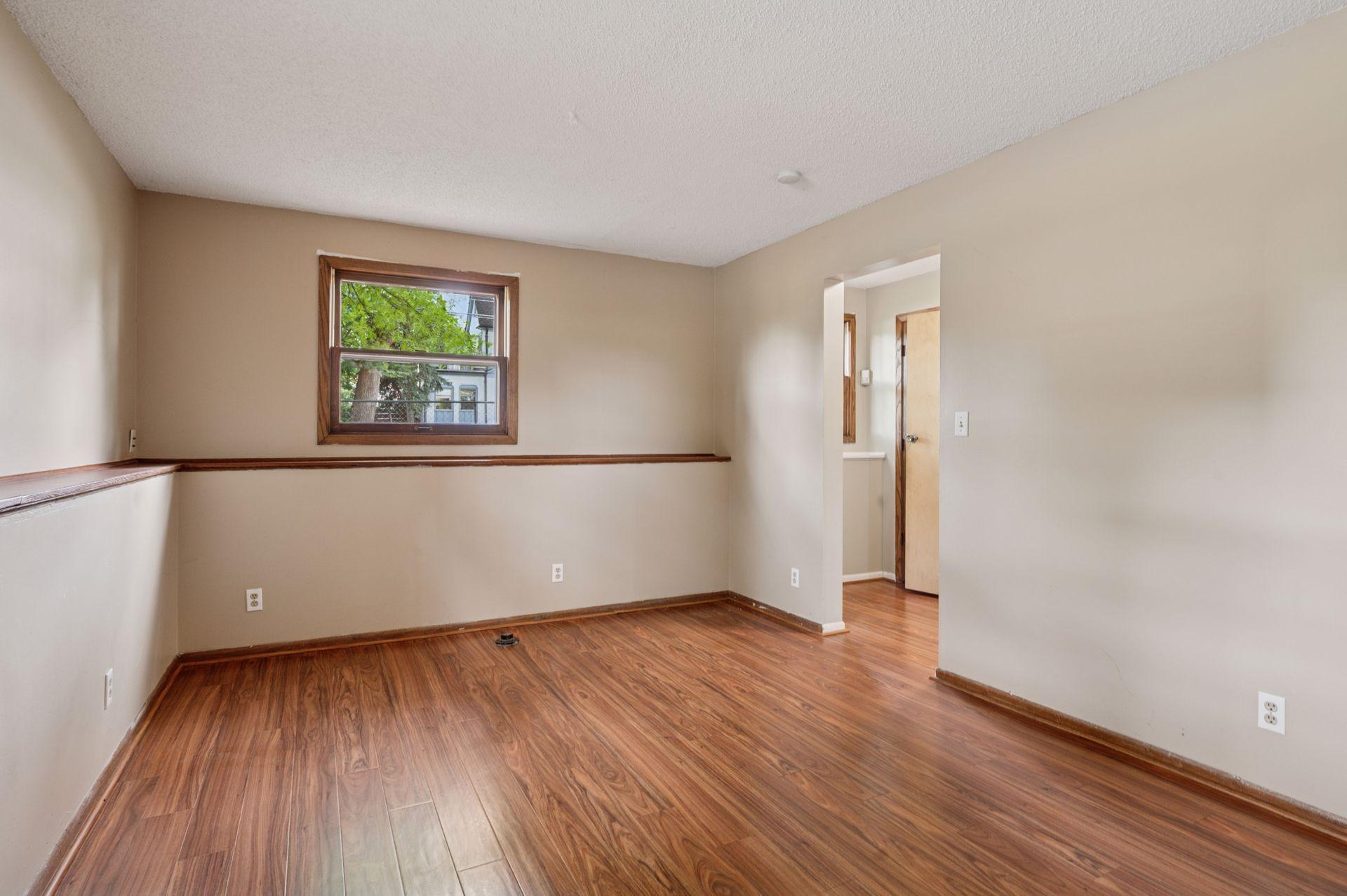 View of Residential at 1214 Penn Avenue, Minneapolis MN 55411, Minneapolis (23 of 36) - Mike Wilen | Minnesota Team Real Estate