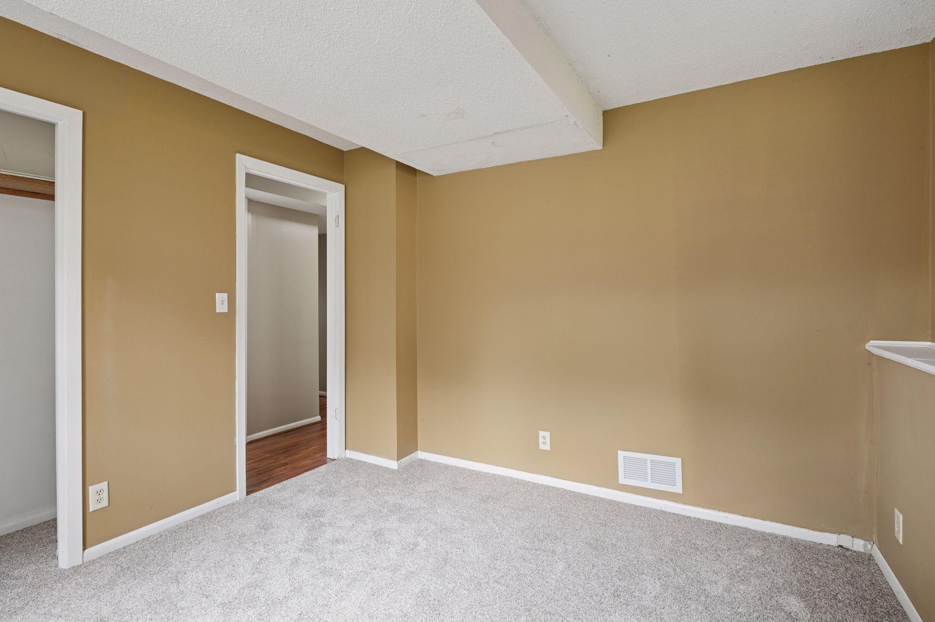 View of Residential at 1214 Penn Avenue, Minneapolis MN 55411, Minneapolis (26 of 36) - Mike Wilen | Minnesota Team Real Estate