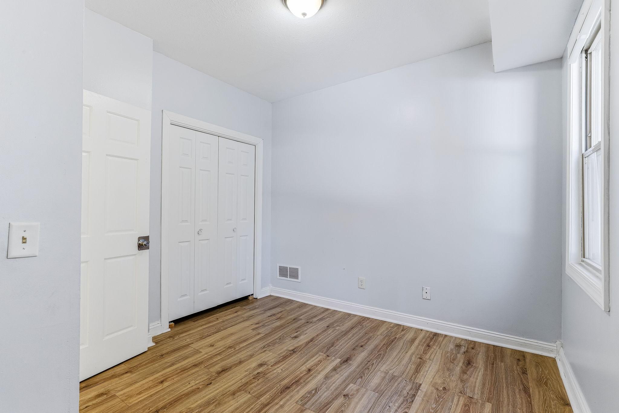 View of Residential at 2827 Bryant Avenue #1, Minneapolis MN 55411, Minneapolis (20 of 25) - Mike Wilen | Minnesota Team Real Estate