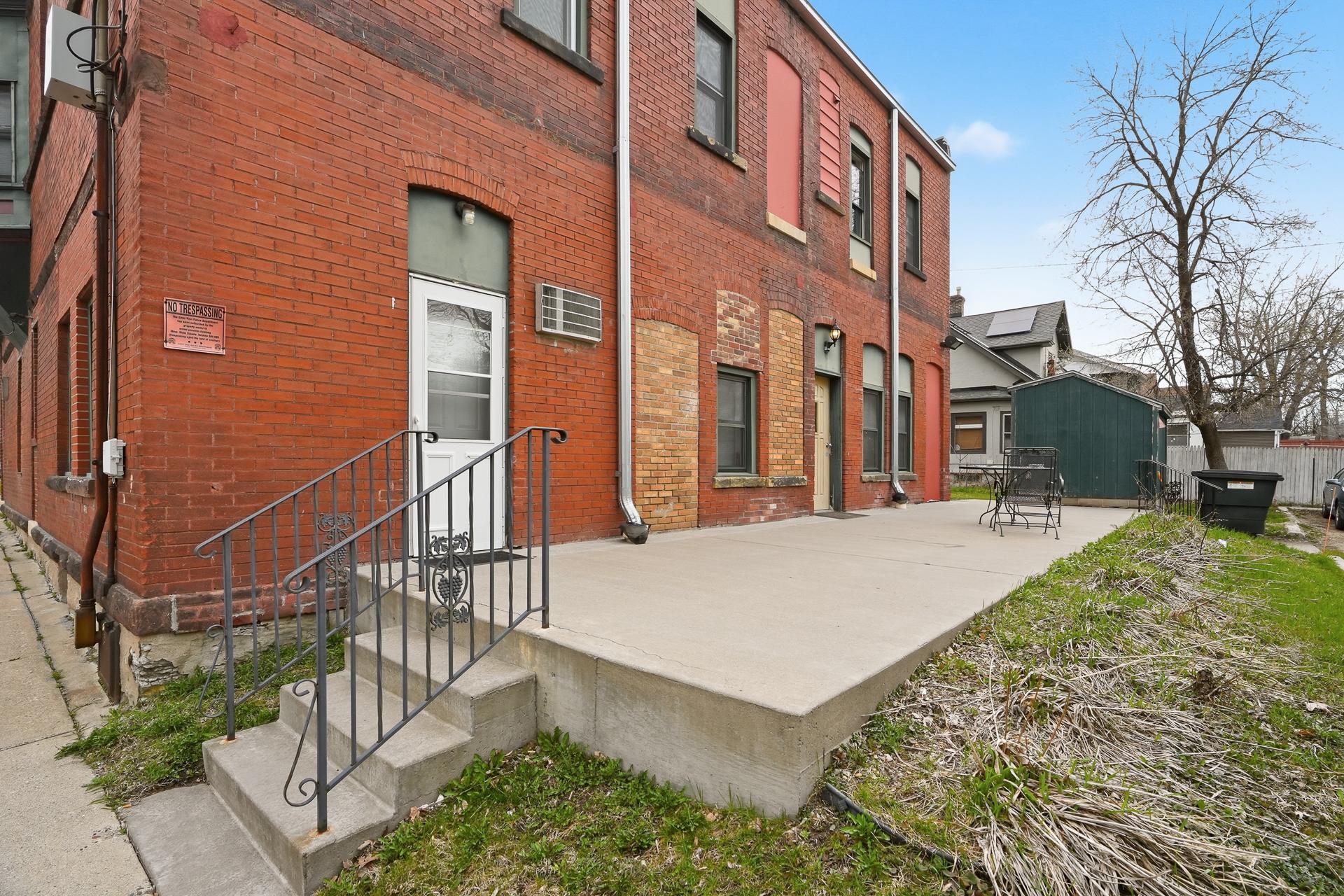 View of Commercial Sale at 940 3rd Street, Saint Paul MN 55106, Saint Paul (3 of 26) - Mike Wilen | Minnesota Team Real Estate
