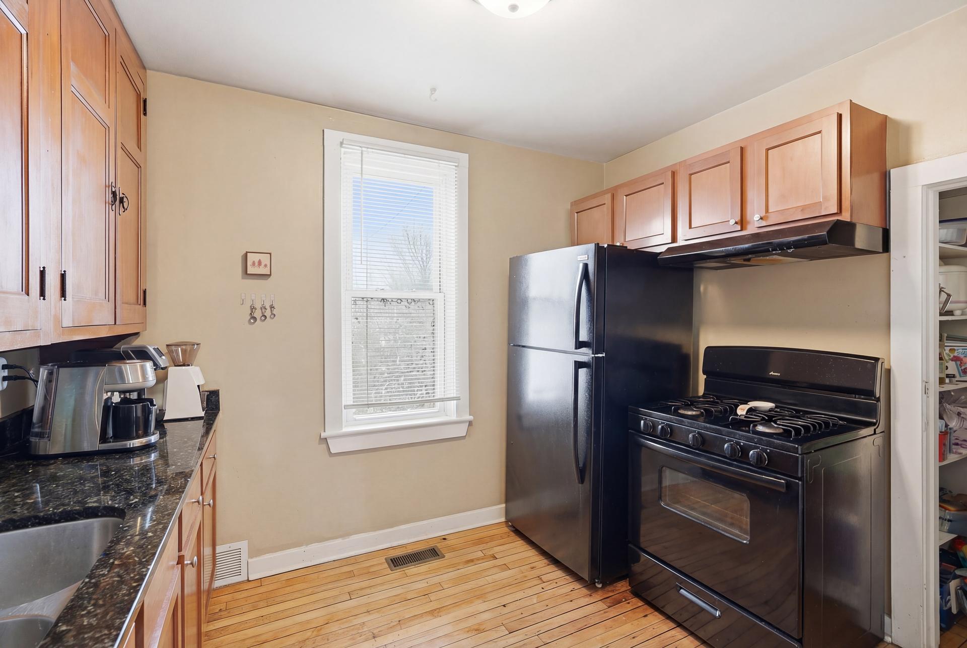 View of Commercial Sale at 940 3rd Street, Saint Paul MN 55106, Saint Paul (13 of 26) - Mike Wilen | Minnesota Team Real Estate
