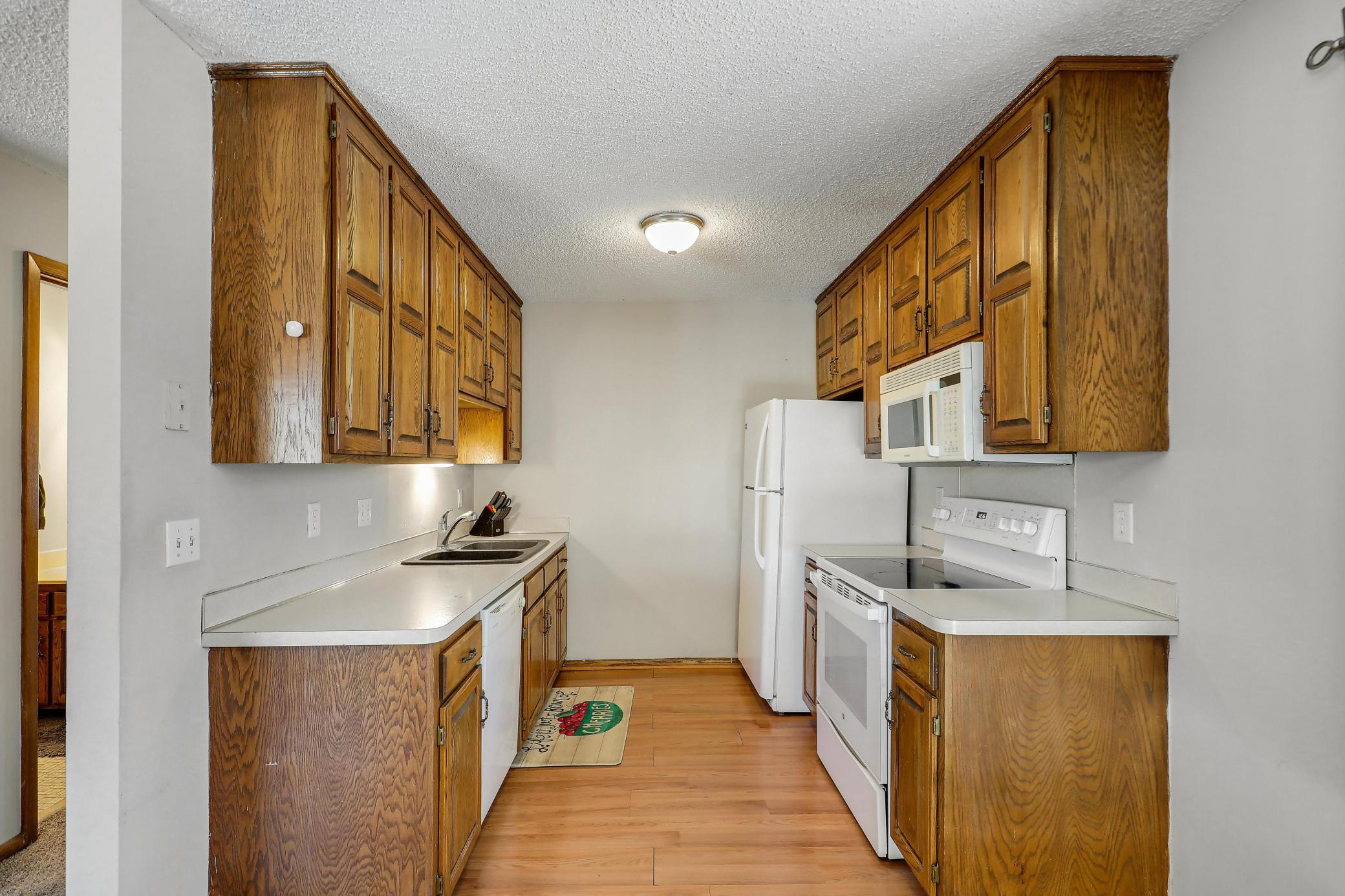 View of Residential at 8525 Maplebrook Parkway, Brooklyn Park MN 55445, Brooklyn Park (10 of 20) - Mike Wilen | Minnesota Team Real Estate