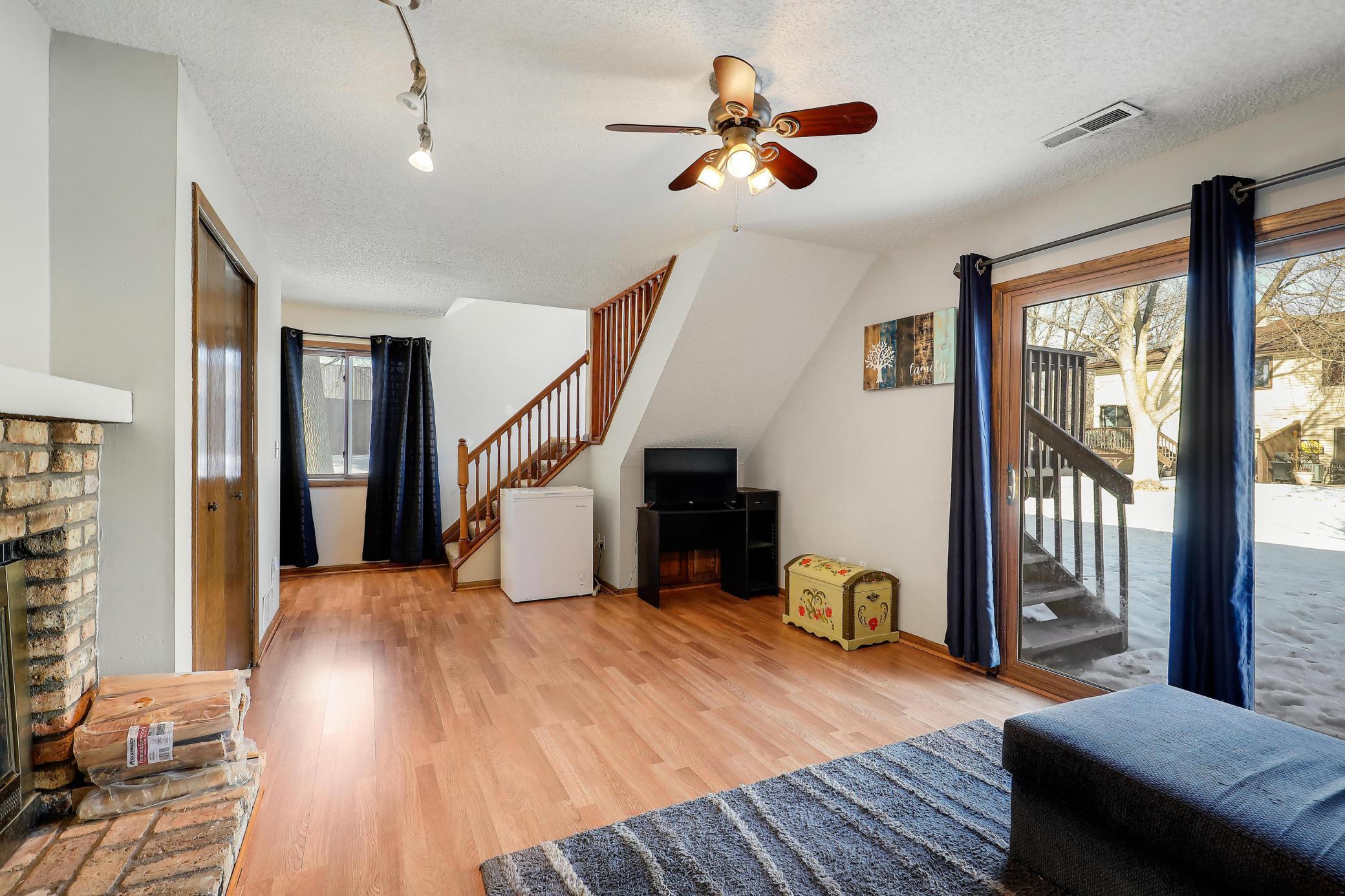 View of Residential at 8525 Maplebrook Parkway, Brooklyn Park MN 55445, Brooklyn Park (5 of 20) - Mike Wilen | Minnesota Team Real Estate