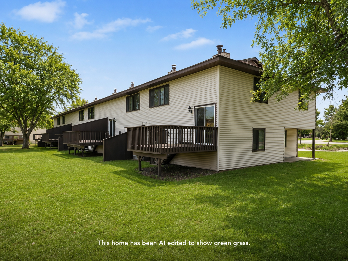 View of Residential at 8525 Maplebrook Parkway, Brooklyn Park MN 55445, Brooklyn Park (17 of 20) - Mike Wilen | Minnesota Team Real Estate