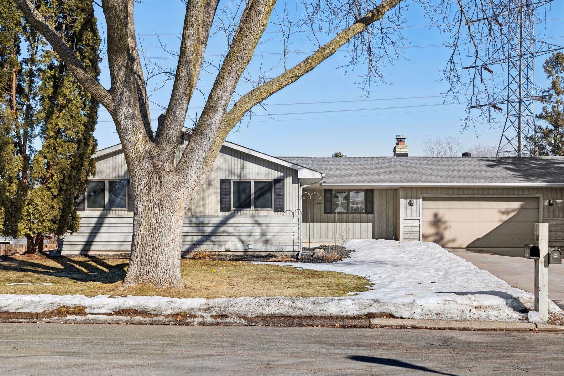 View of Residential at 11441 Galtier Drive, Burnsville MN 55337, Burnsville - Mike Wilen | Minnesota Team Real Estate
