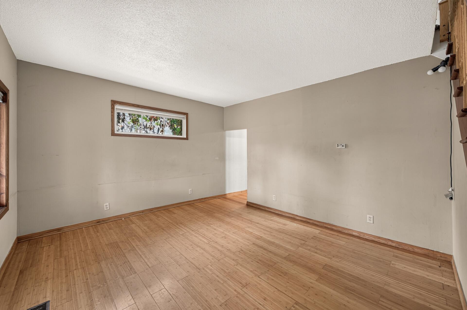 View of Residential at 376 Erie Street, Saint Paul MN 55102, Saint Paul (4 of 24) - Mike Wilen | Minnesota Team Real Estate
